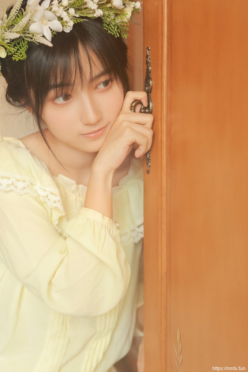 尤果网温婉小女人性格温柔无害撩人妹子图