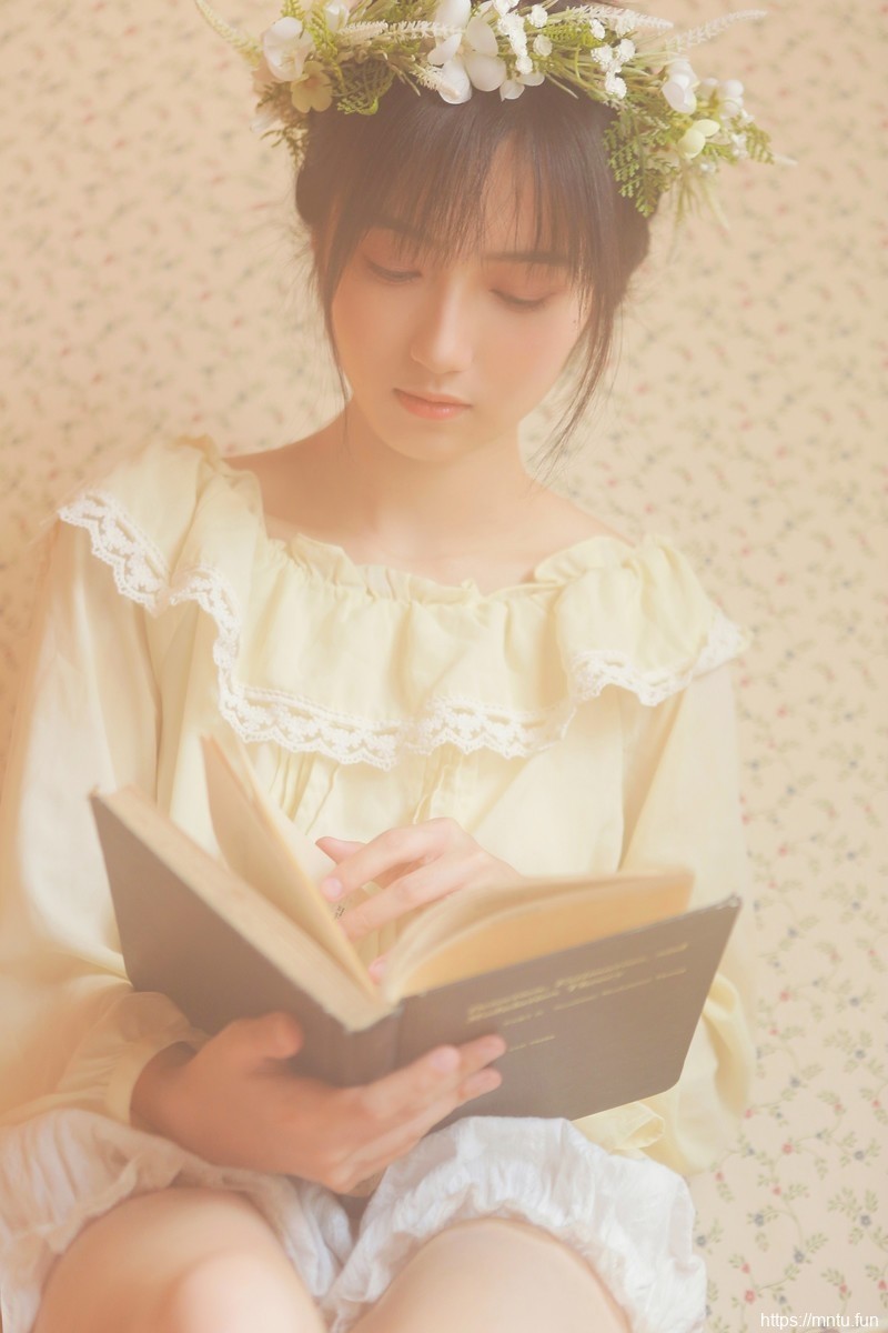 尤果网温婉小女人性格温柔无害撩人妹子图