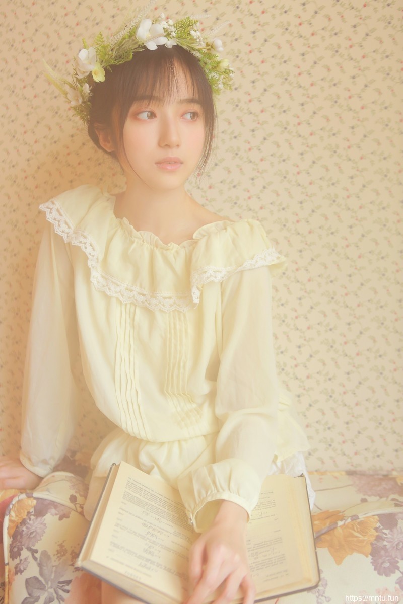 尤果网温婉小女人性格温柔无害撩人妹子图