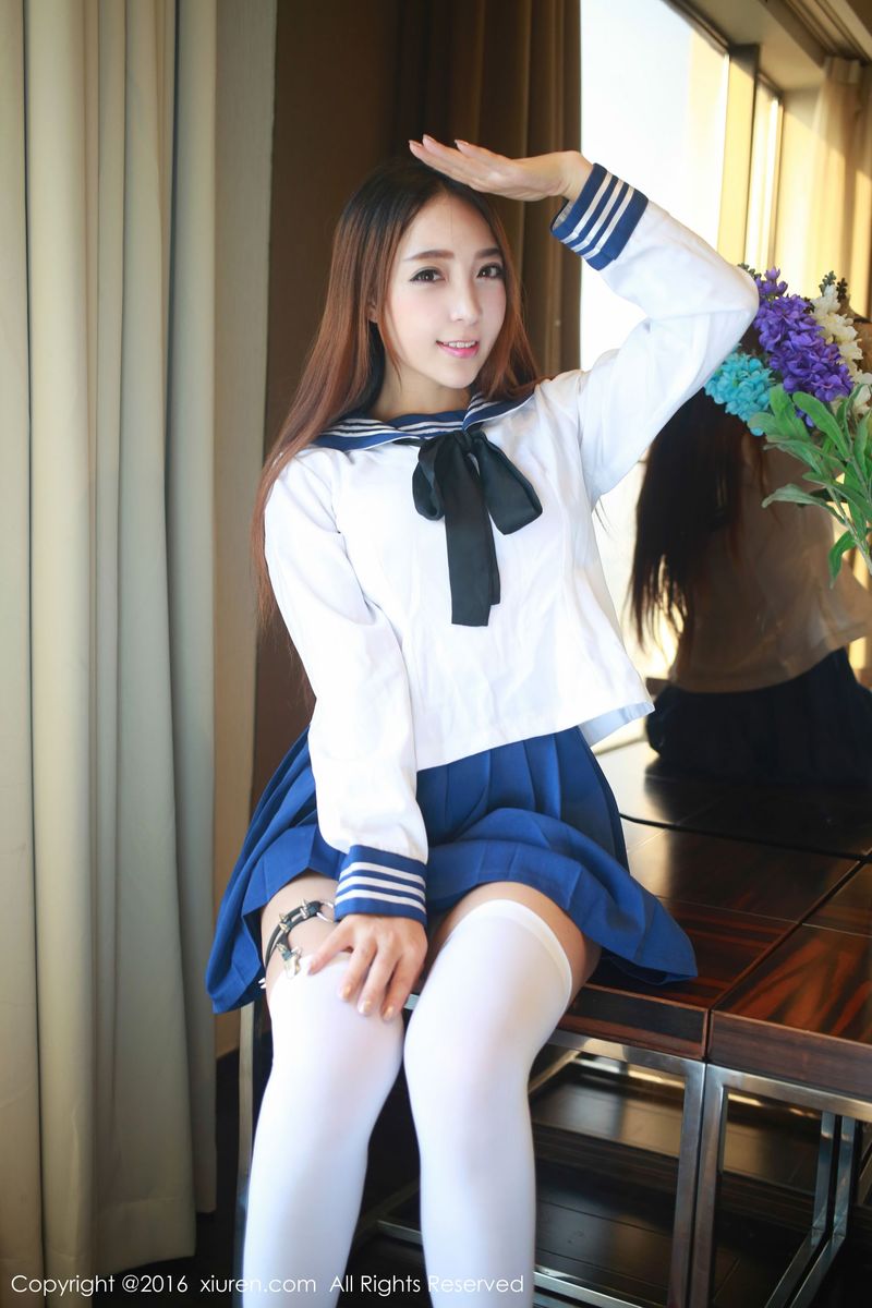 [XiuRen秀人网] 模特黄歆苑Chobits学生装制服诱惑+抹胸内衣写真 No.486