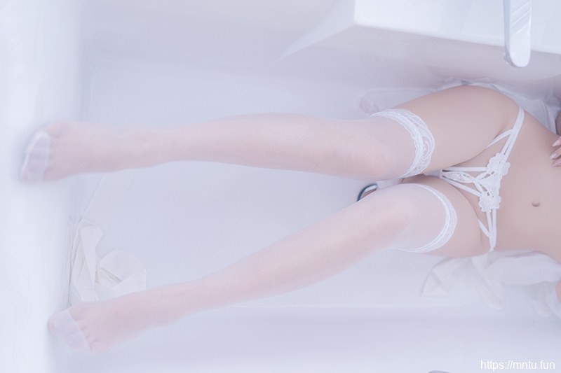 邻家小妹米线线情趣套装肆意裸露