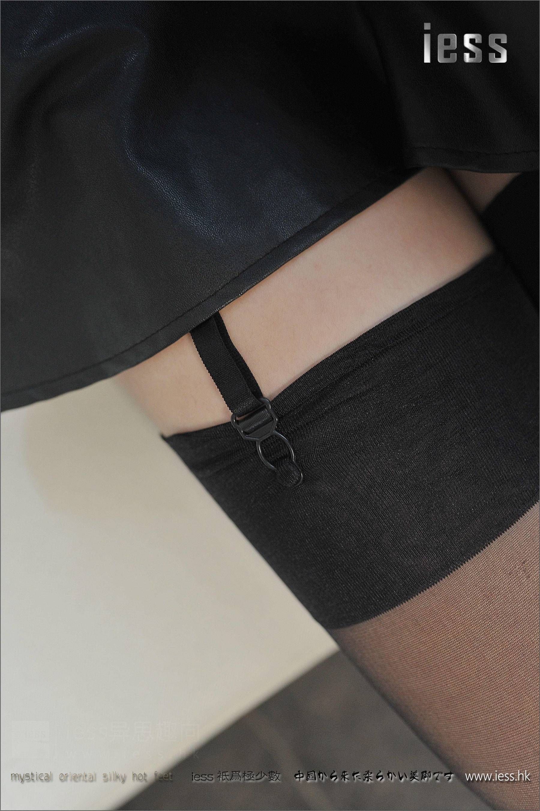 丝享家002 柚子 《复古纯尼龙丝袜》[IESS异思趣向] 写真集