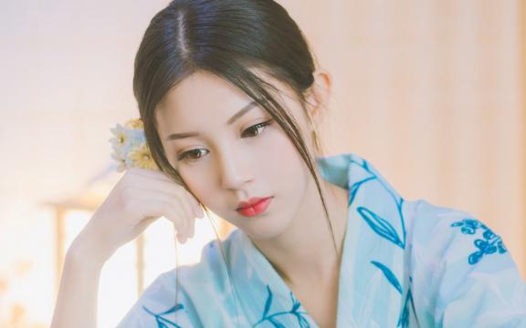 气质清新脱俗的和服妹子完美侧颜养眼美女写真