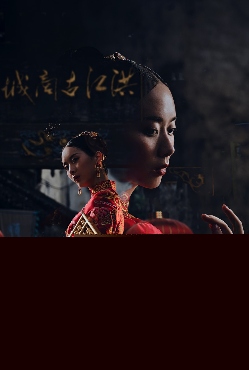 美艳性感的古装佳人大红嫁衣奢华典雅古风摄影图片