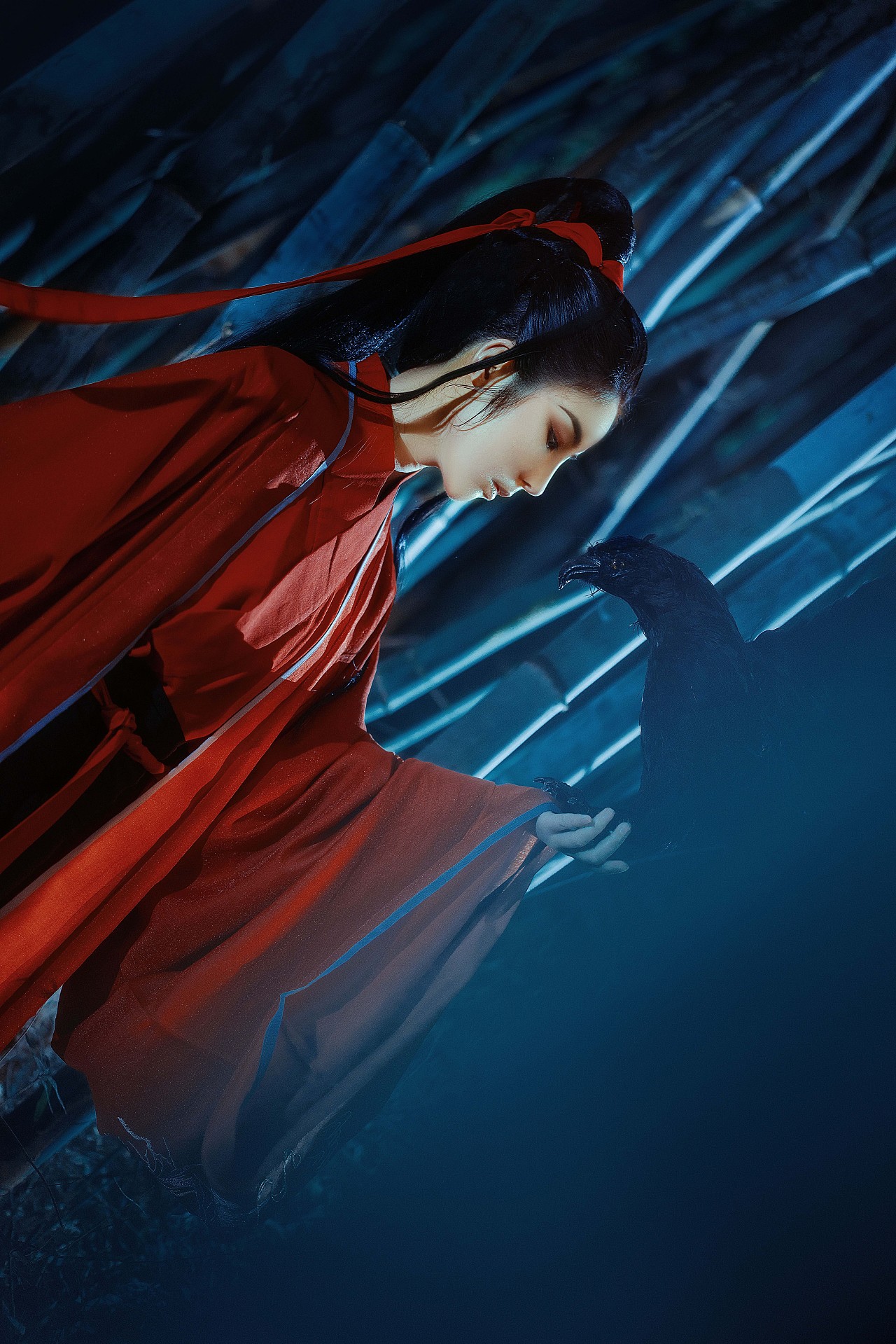 在竹林里气质飘然的汉服女子唯美古风摄影图片