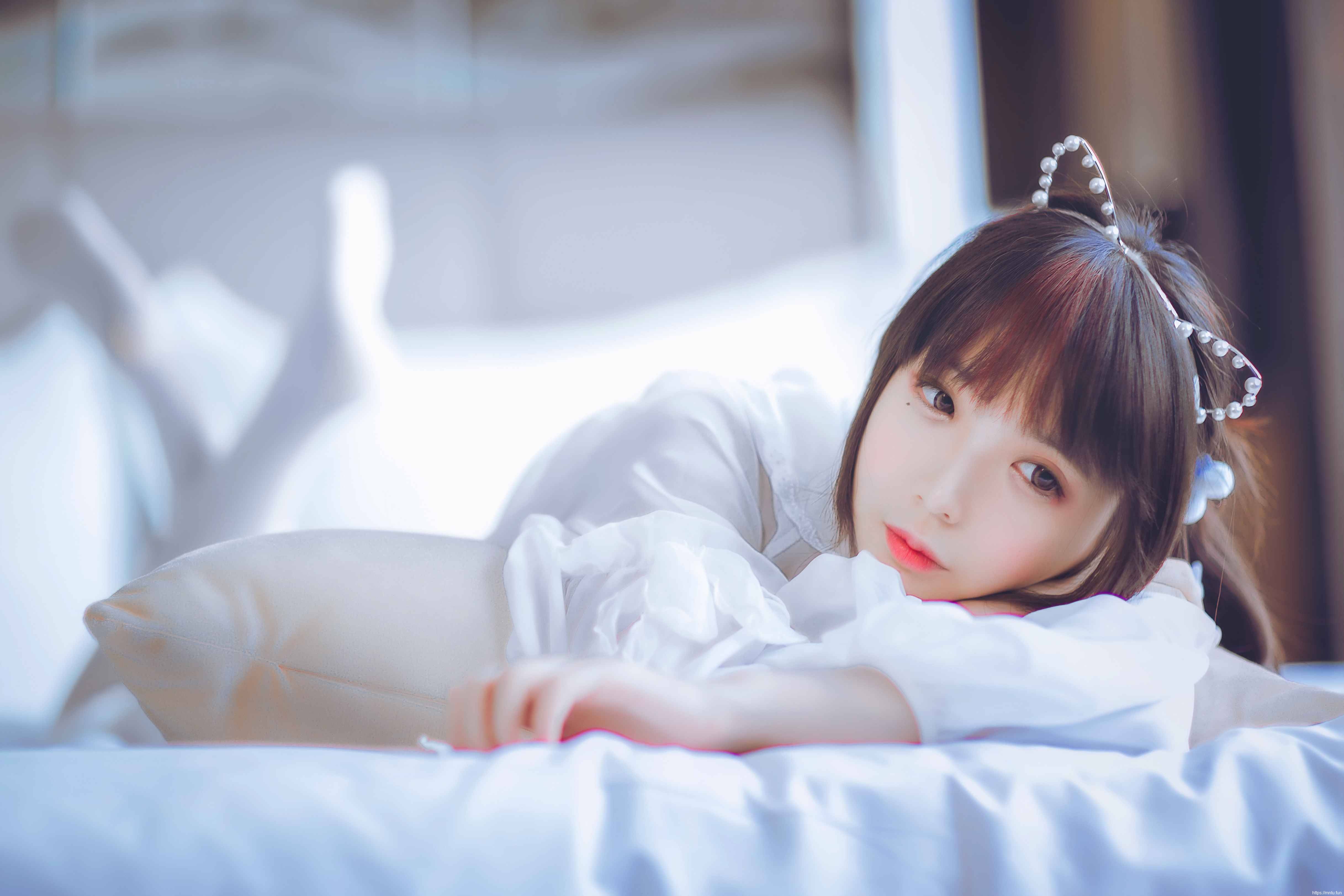 疯猫ss - 白色睡衣