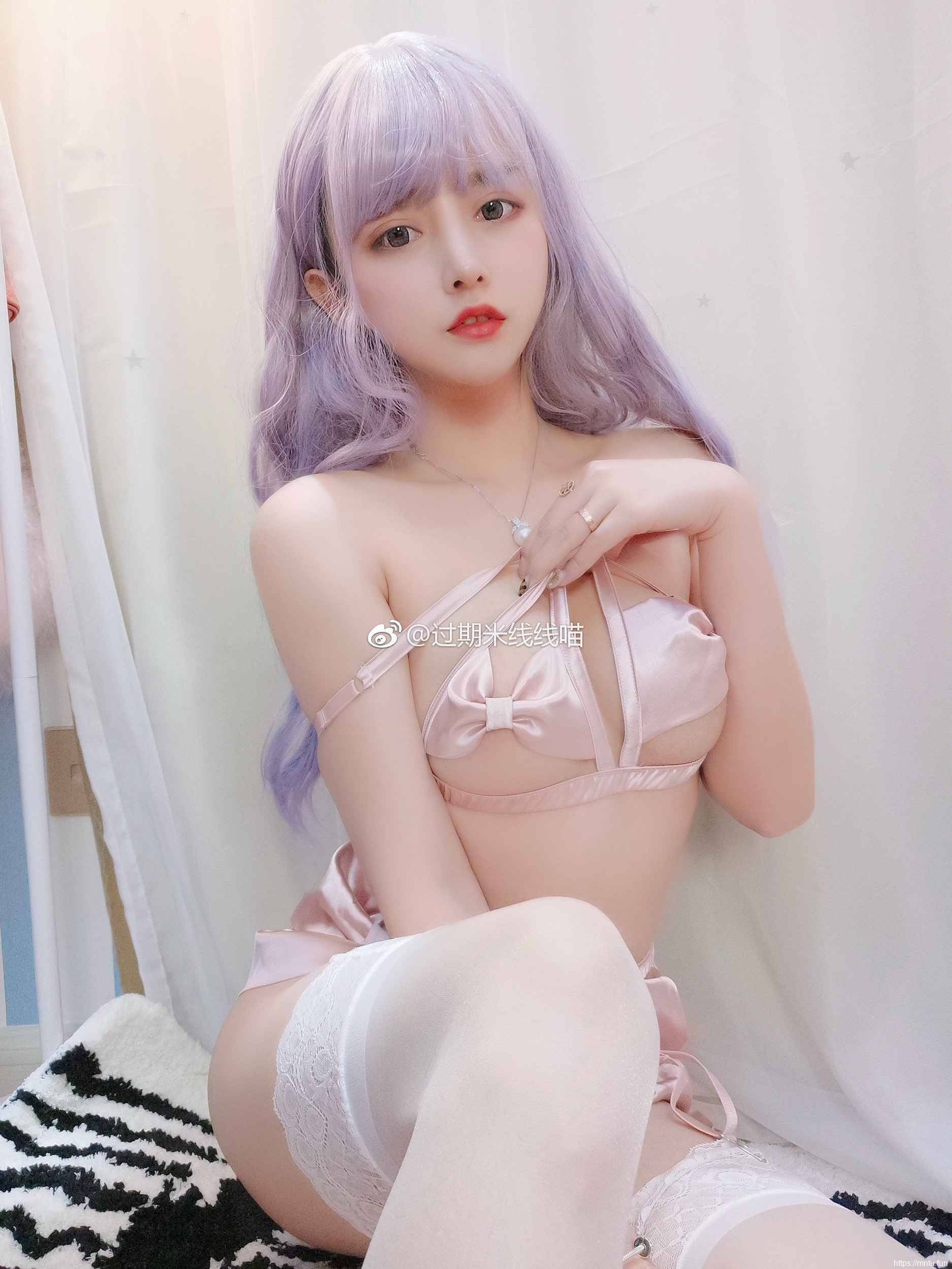 过期米线线喵 粉色