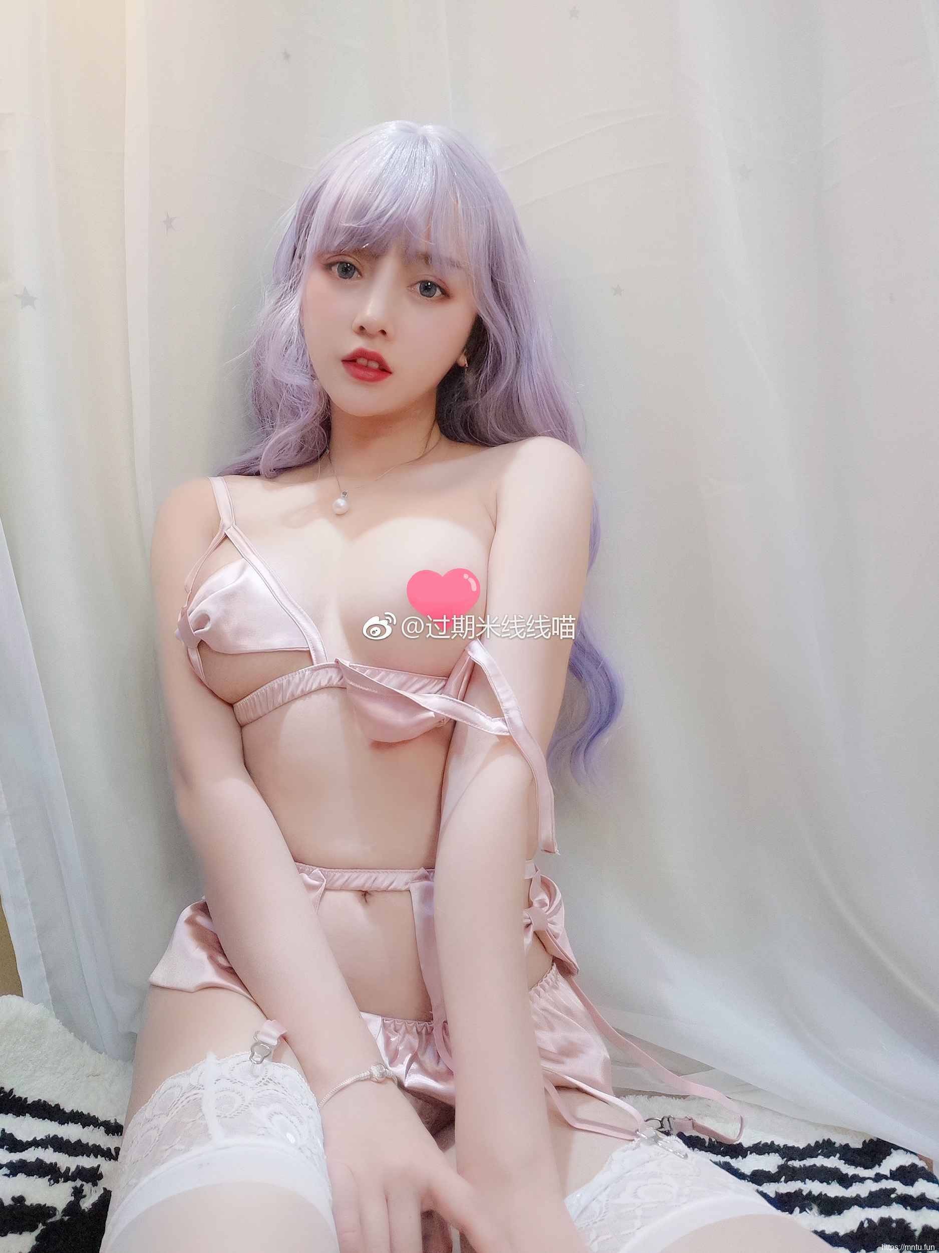 过期米线线喵 粉色