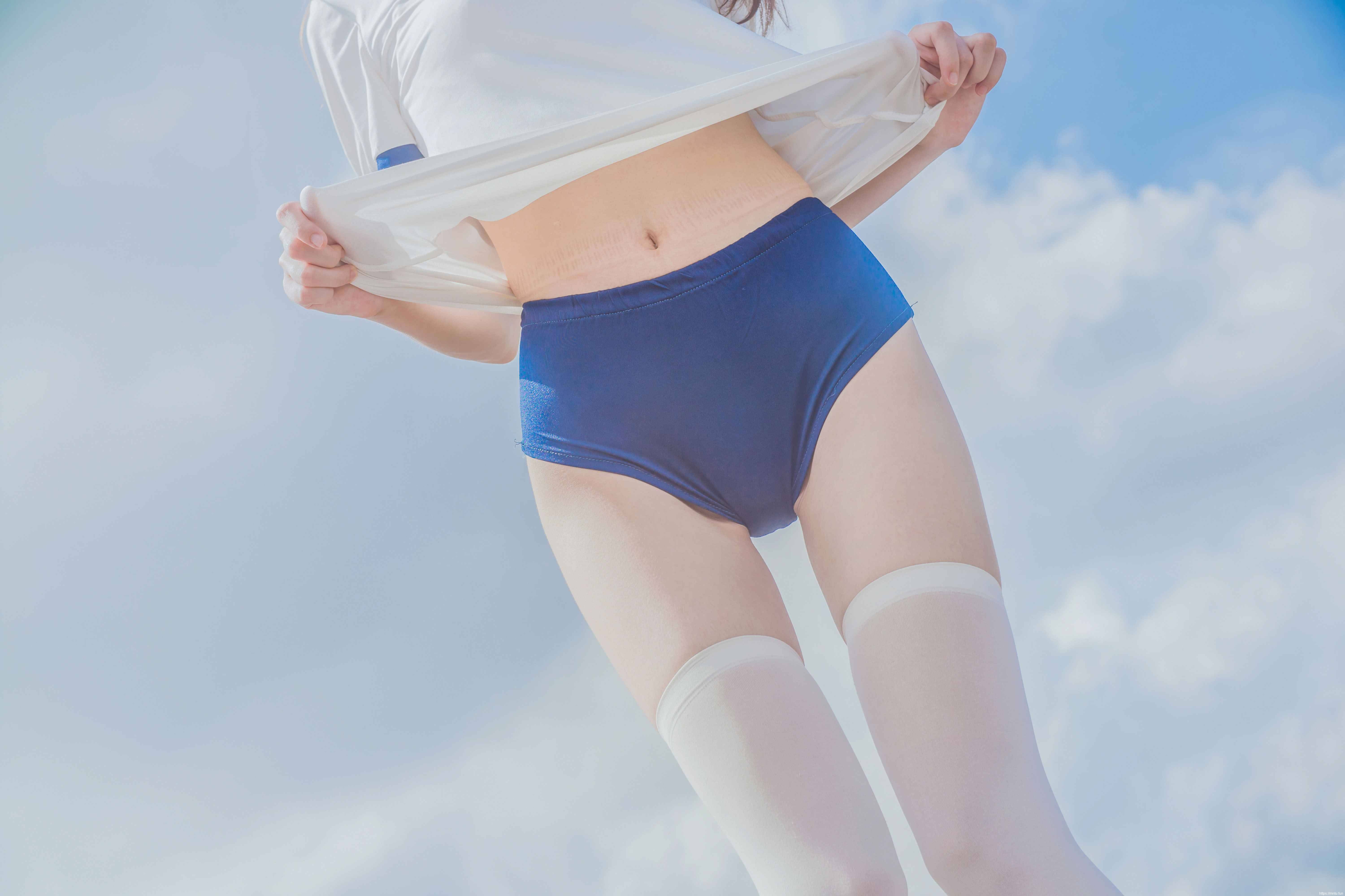 桜桃未熟-体操服