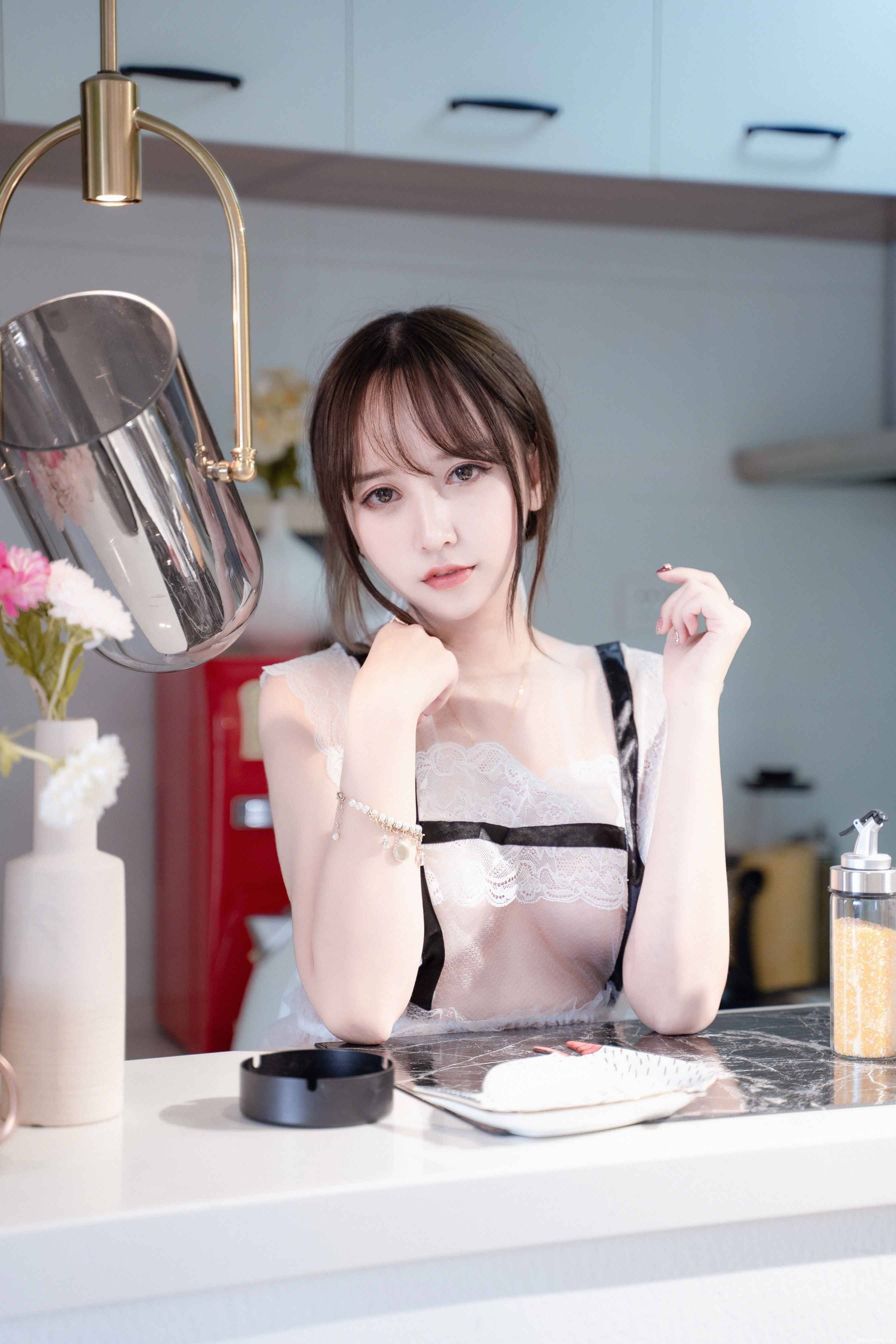 过期米线线喵 厨娘