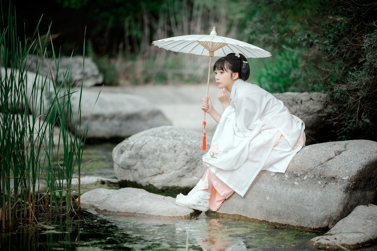 气质淡雅端庄的大家闺秀端庄大气唯美古风摄影图片