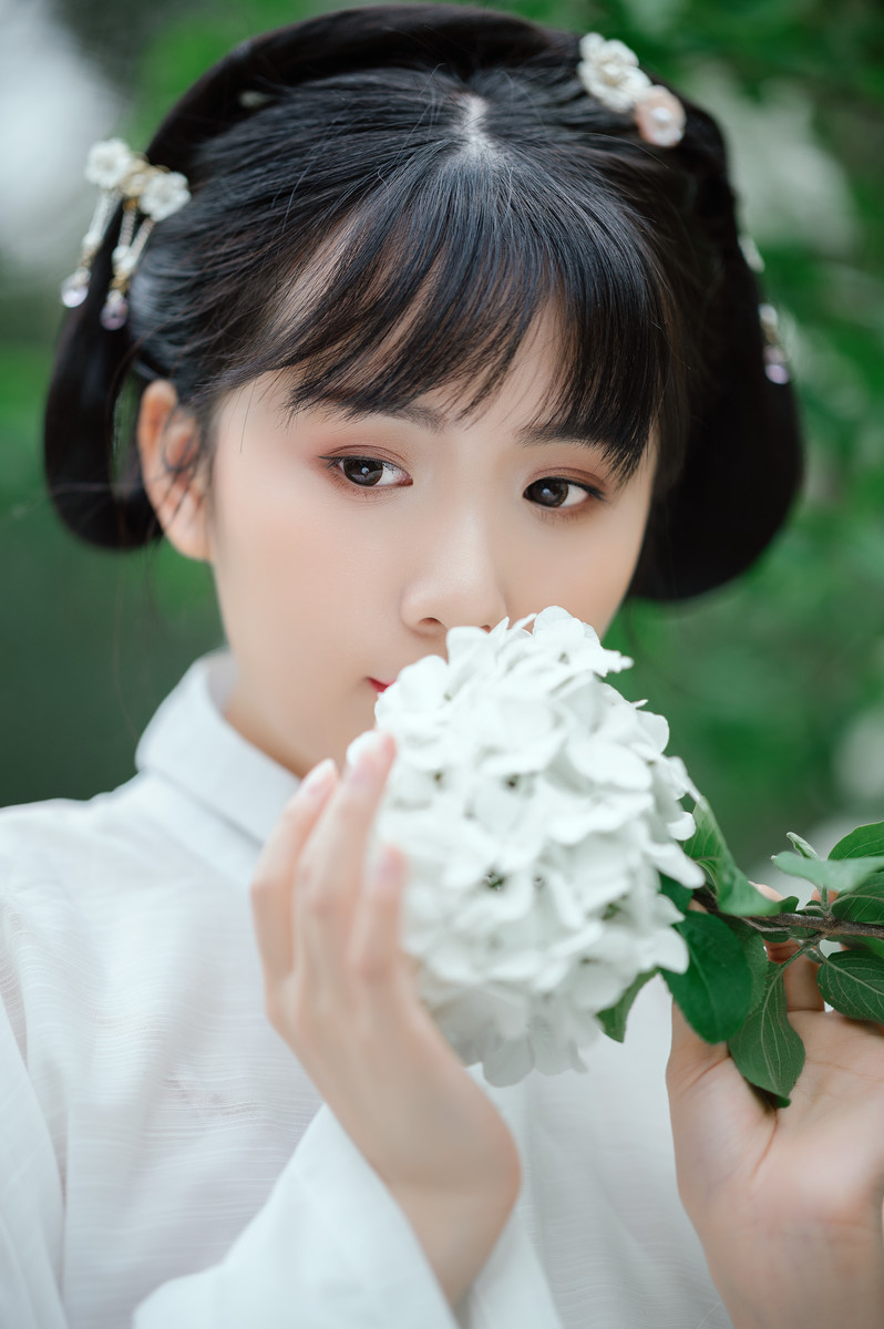 气质淡雅端庄的大家闺秀端庄大气唯美古风摄影图片