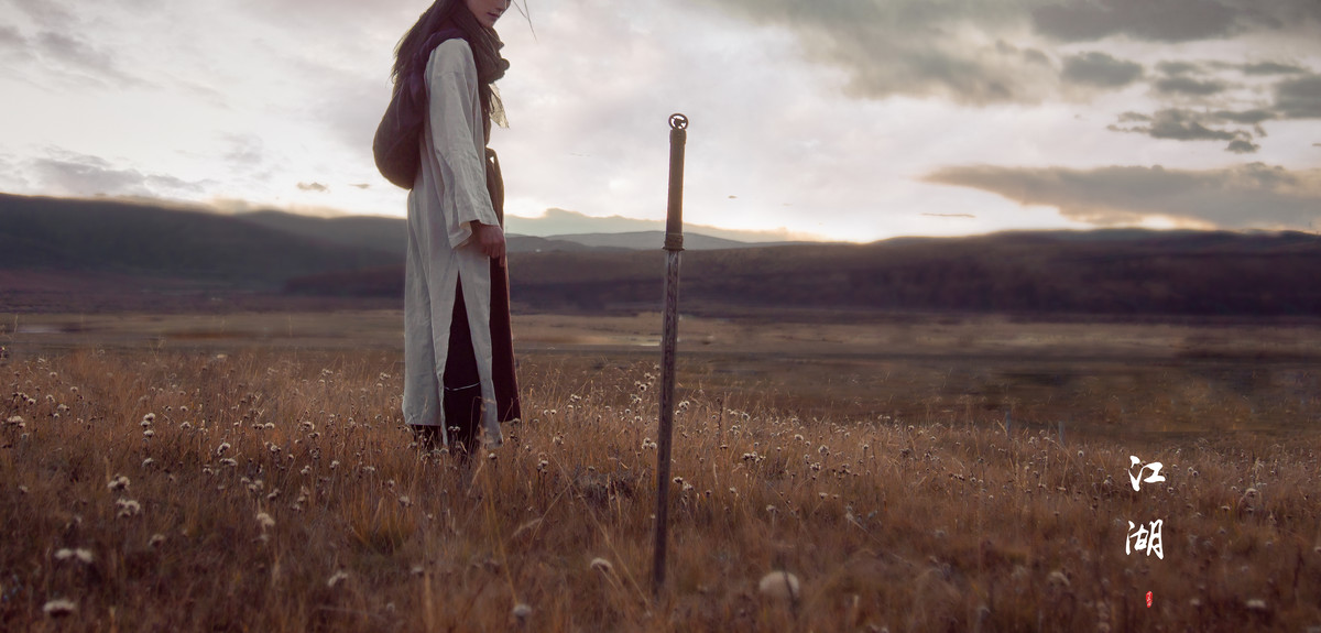 古风仗剑走天涯的古装侠女英姿飒爽霸气写真摄影