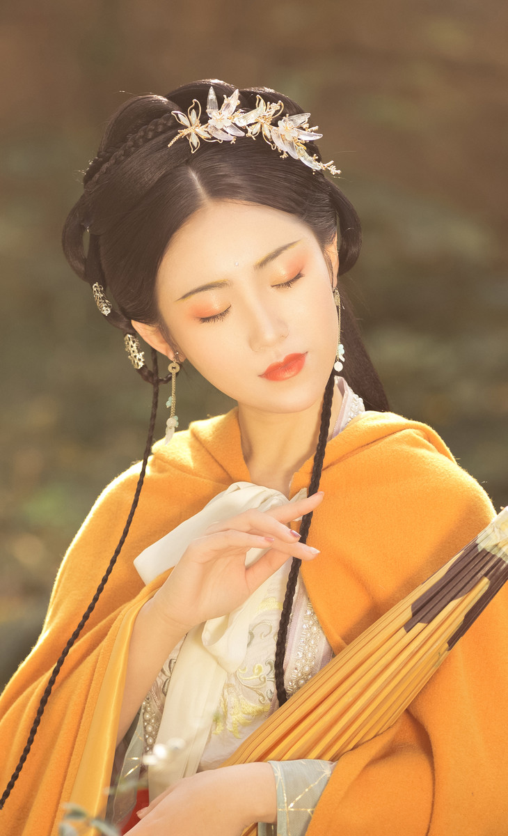 温柔娴淑的汉服美女气质纤尘不染唯美古风图片