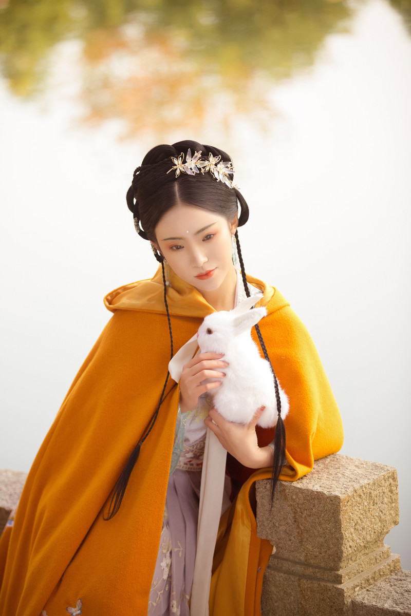 温柔娴淑的汉服美女气质纤尘不染唯美古风图片