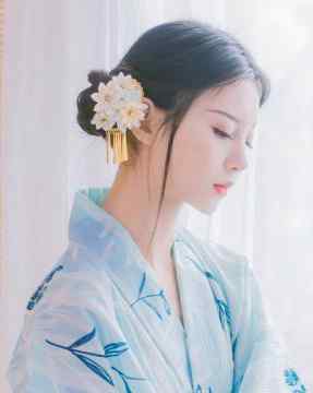 日本复古和服美女气质纤尘不染唯美照片