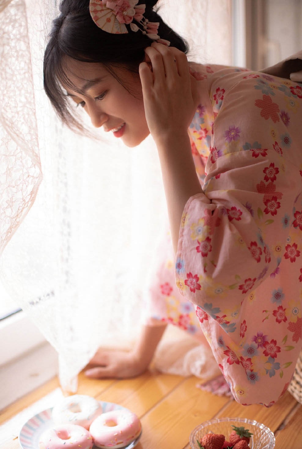 日系美女真空和服稚嫩诱人古风摄影