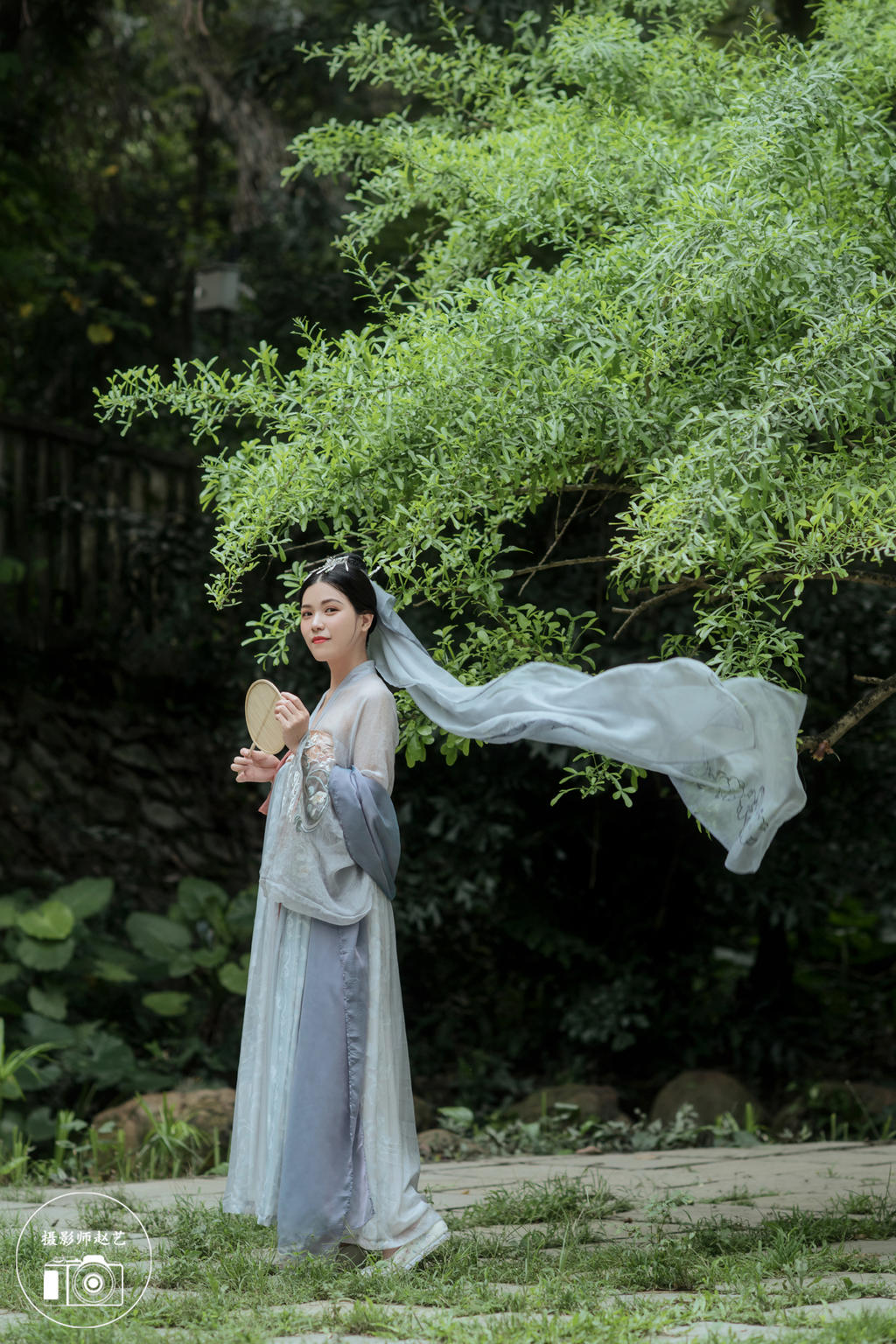 仙气飘飘的汉服小姐姐唯美古装摄影图片