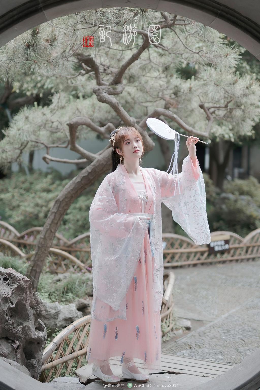 古代大家闺秀唯美汉服写真图片