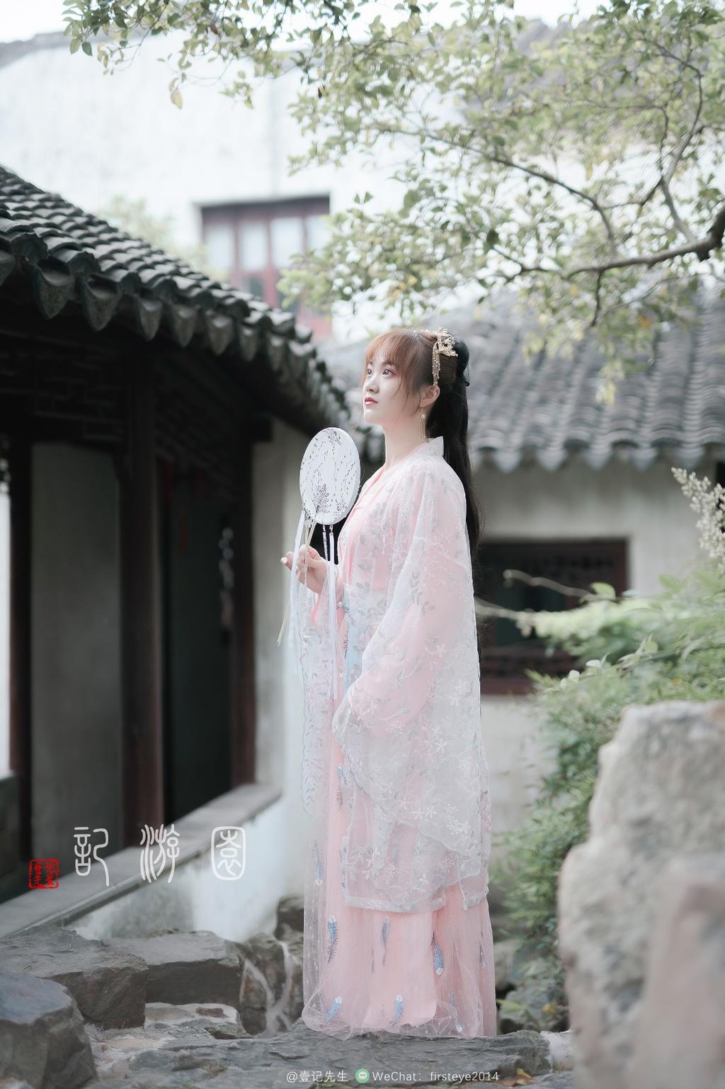 古代大家闺秀唯美汉服写真图片