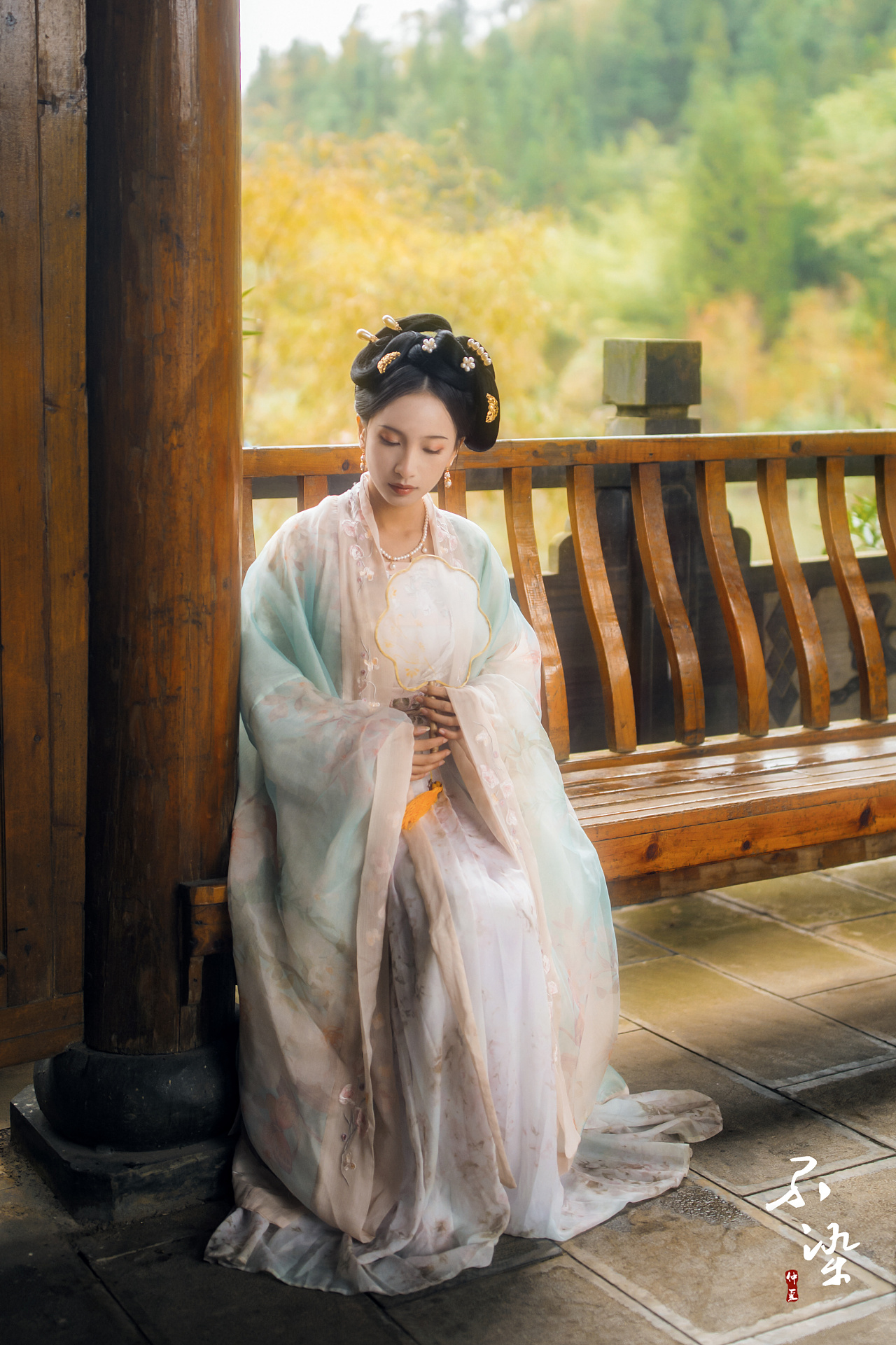 古装汉服美女气质淡雅端庄私拍