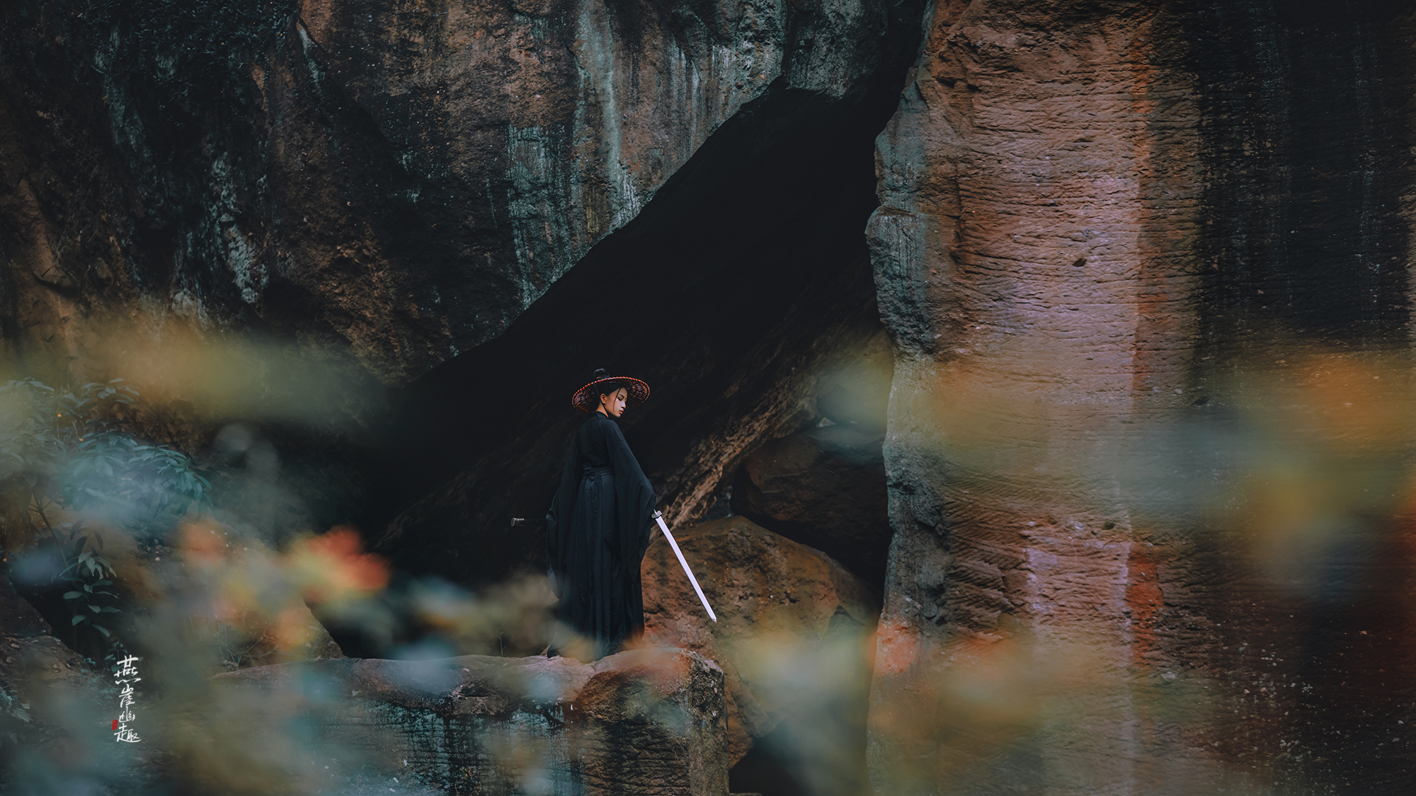古装侠女仗剑天涯爽快古风图片