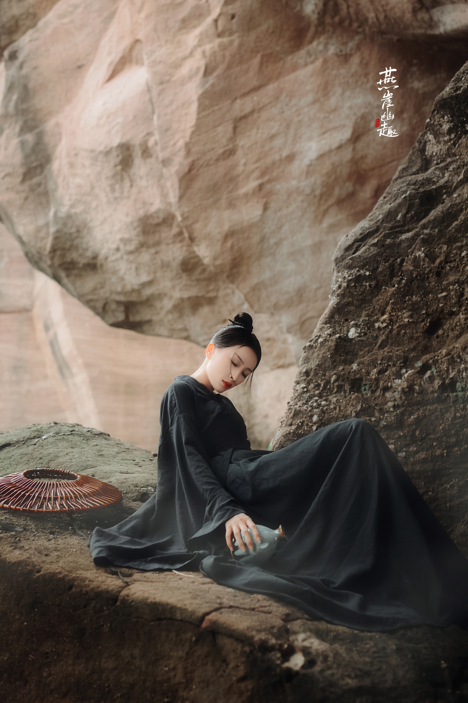 古装侠女仗剑天涯爽快古风图片