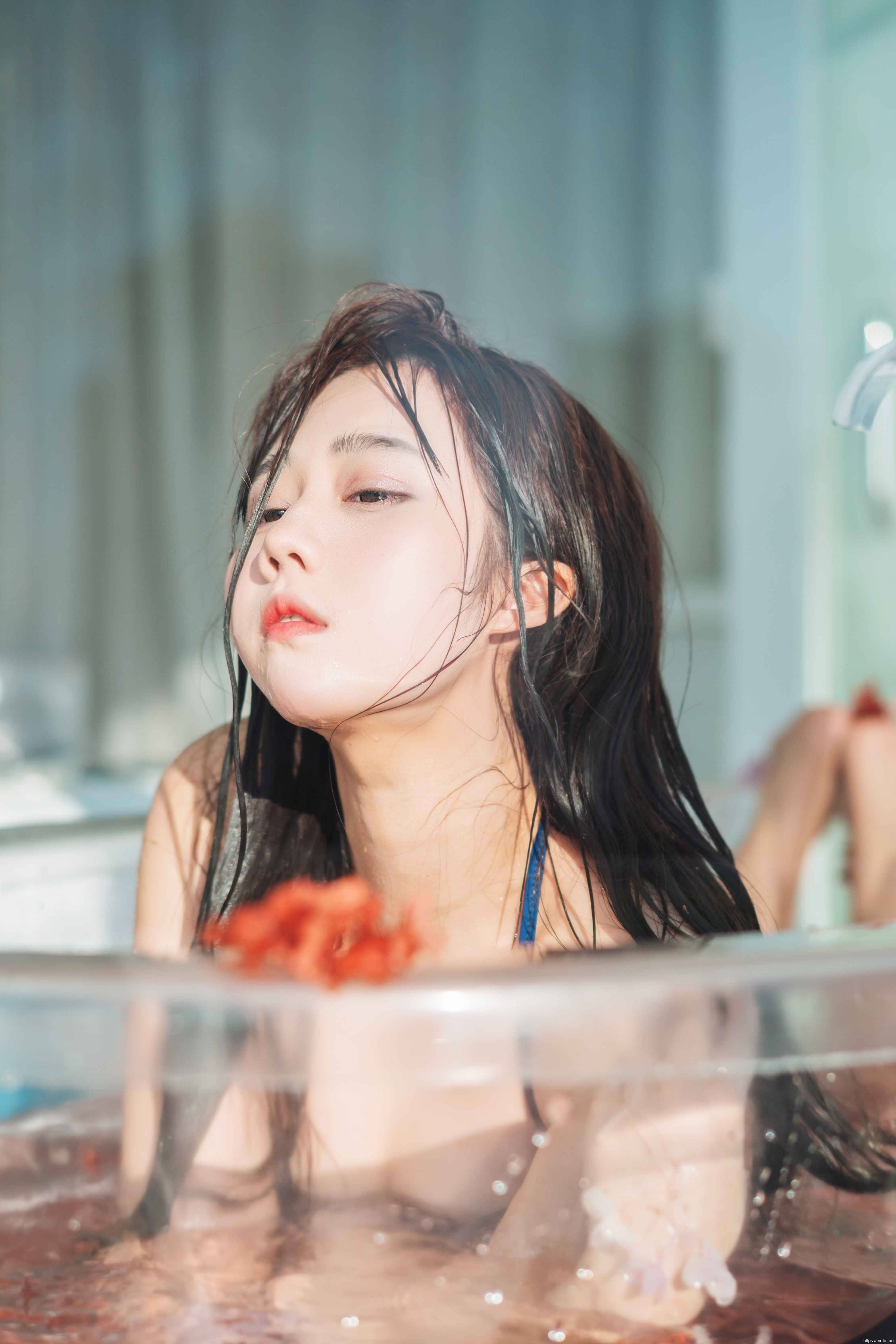 镜酱 - 私奔之泳衣