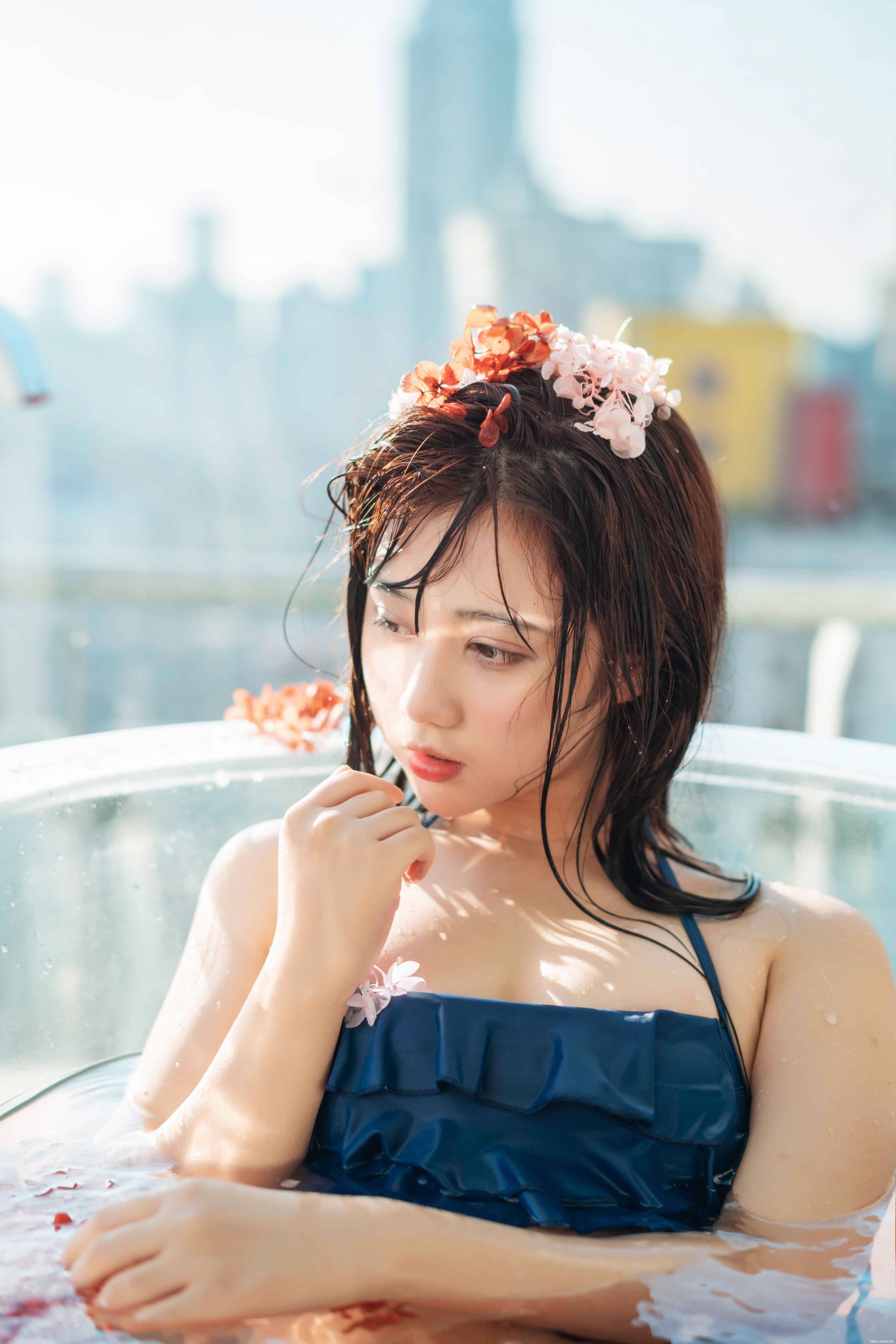 镜酱 - 私奔之泳衣