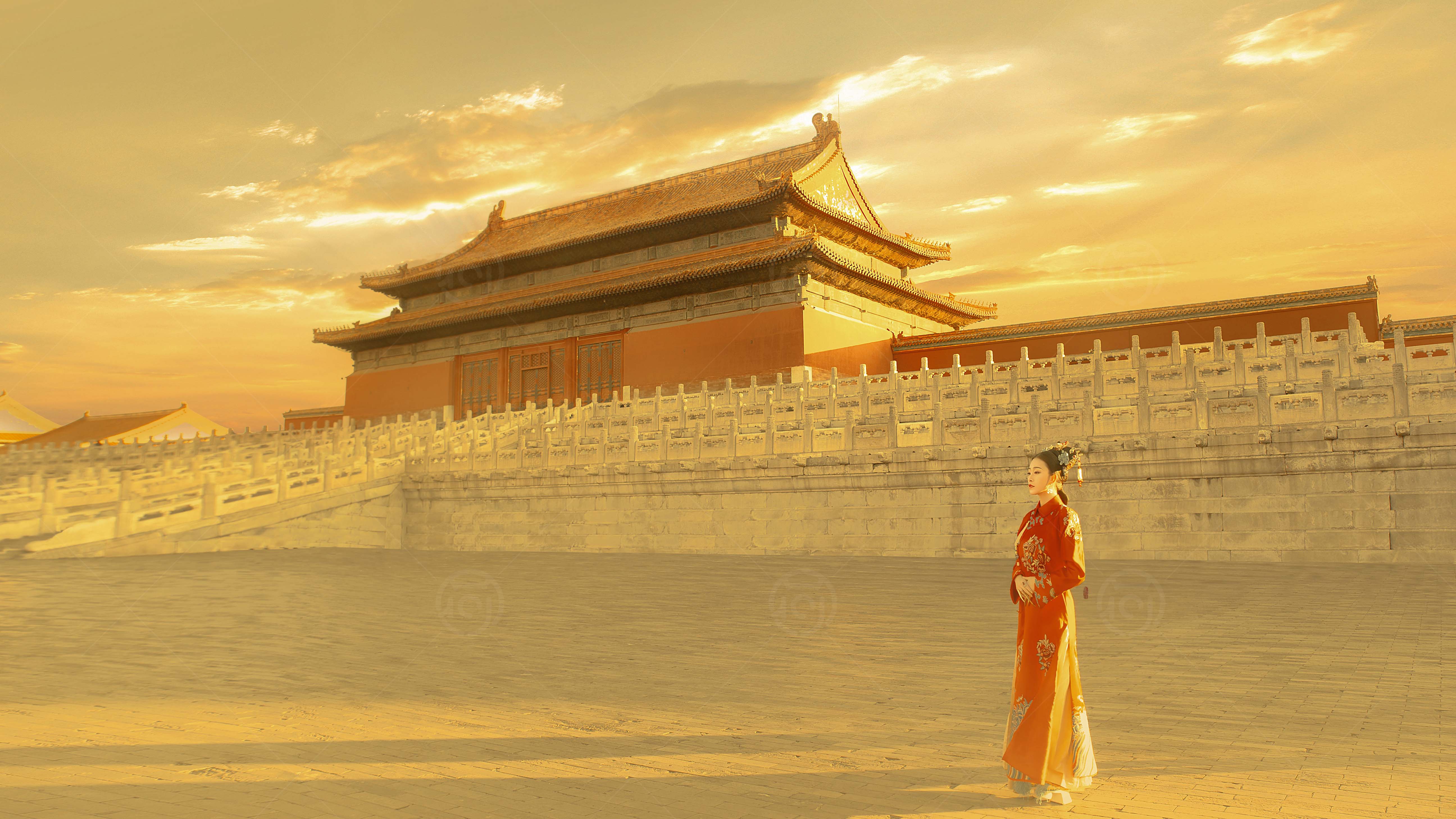 深宫大宅的女人气质高冷淡雅图片