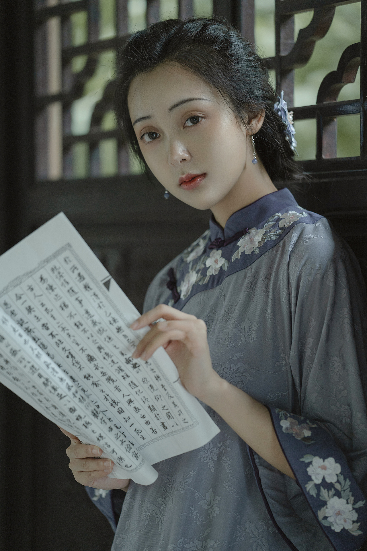 知性优雅女人文艺古装美女套图