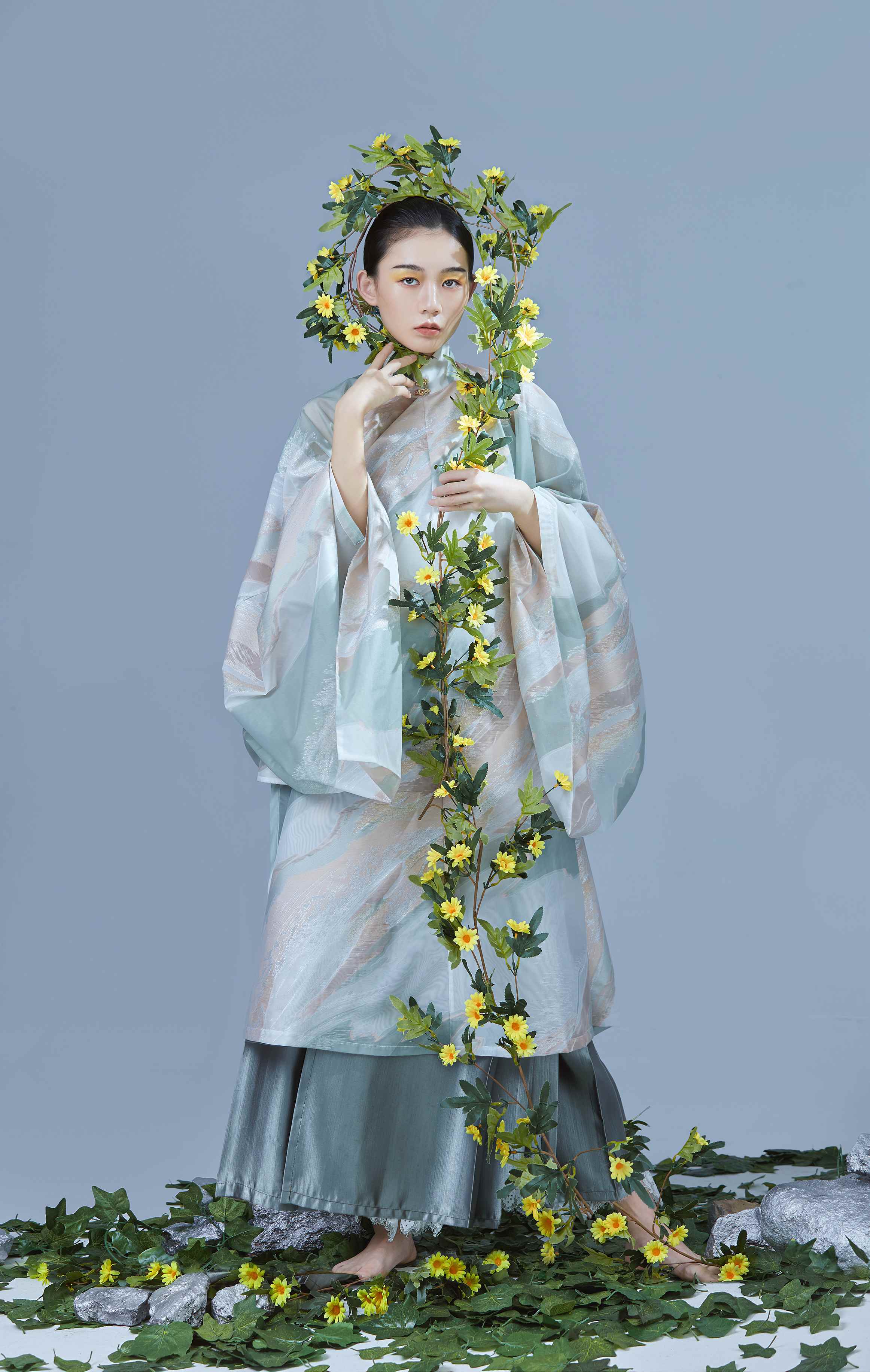 气质清新的古装美女唯美古风摄影