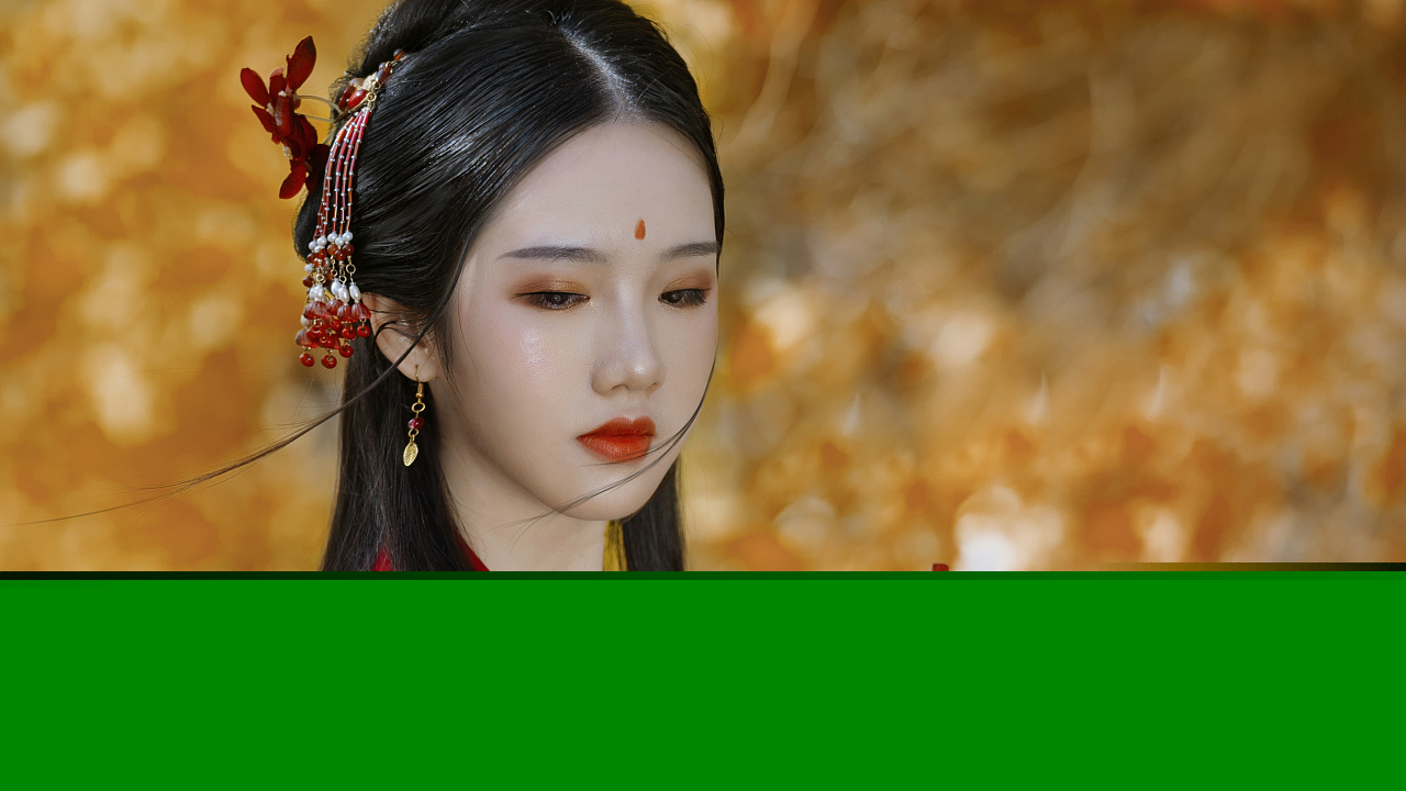 温柔端庄的漂亮美人唯美古风摄影图片