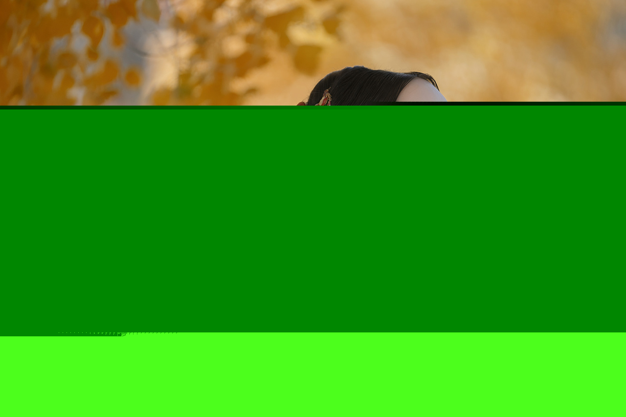 温柔端庄的漂亮美人唯美古风摄影图片