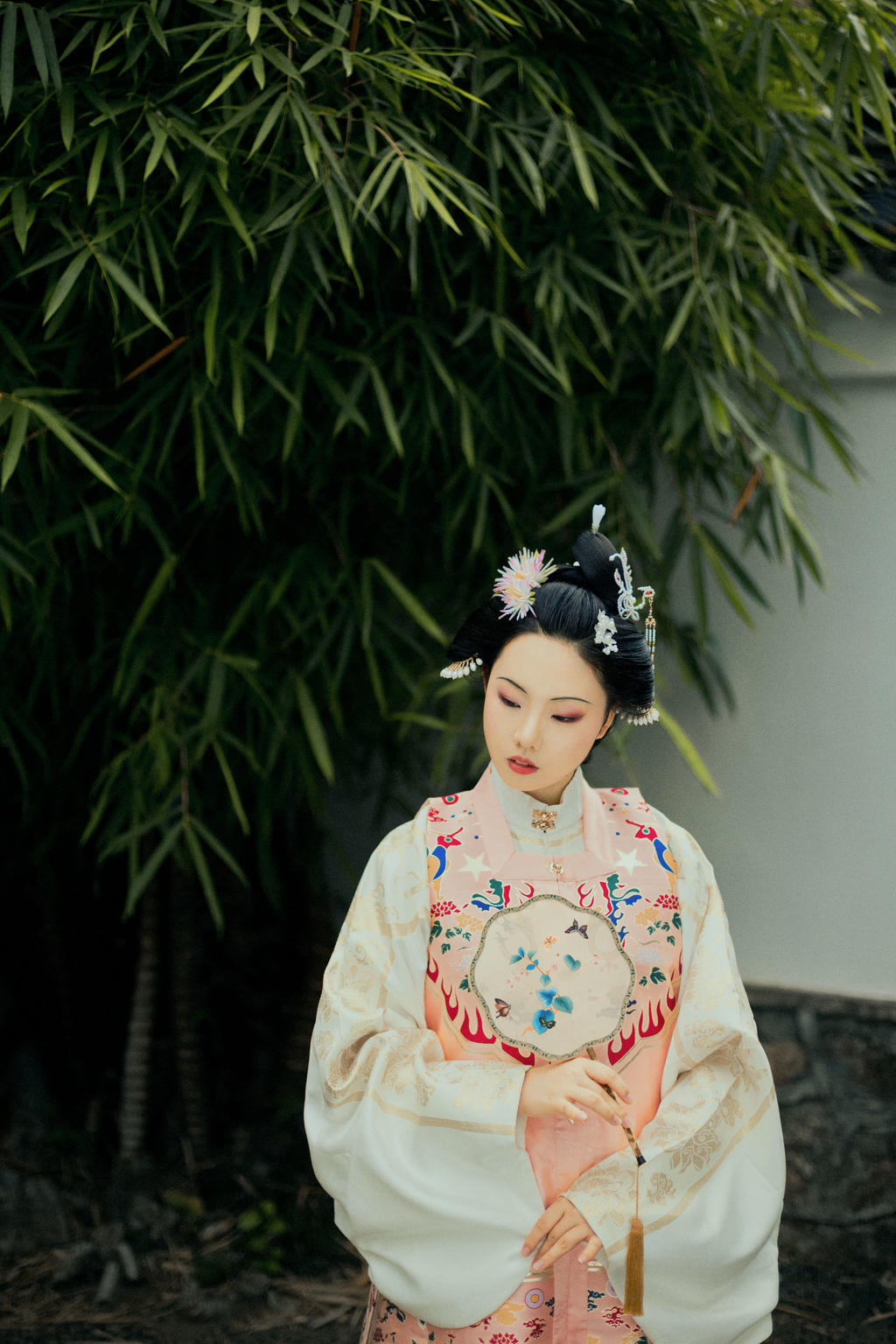 气质端庄大气的古装美人唯美古风图片