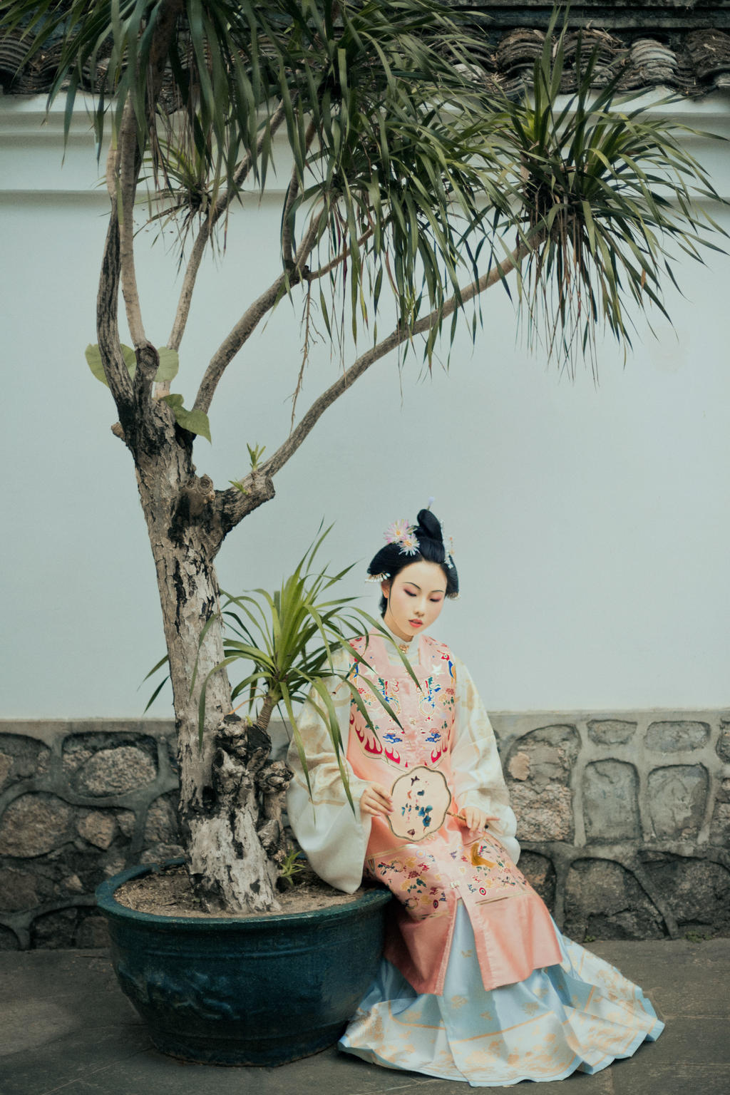 气质端庄大气的古装美人唯美古风图片