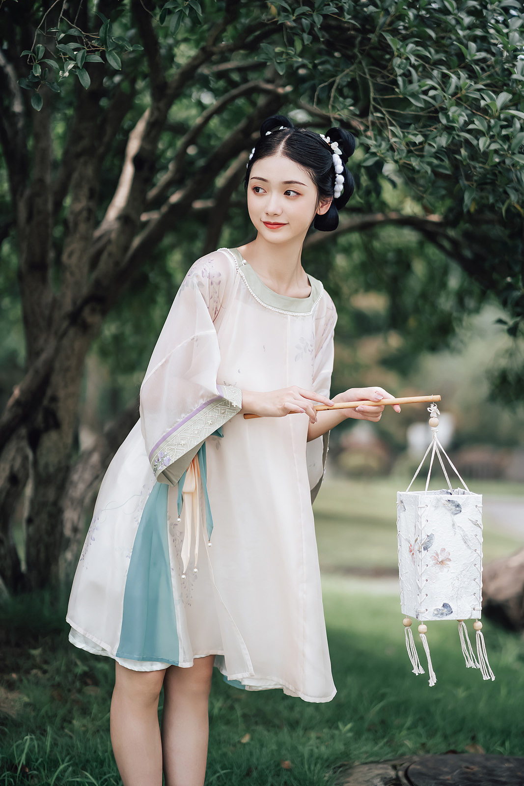 国风美少女现代汉服唯美古风图片