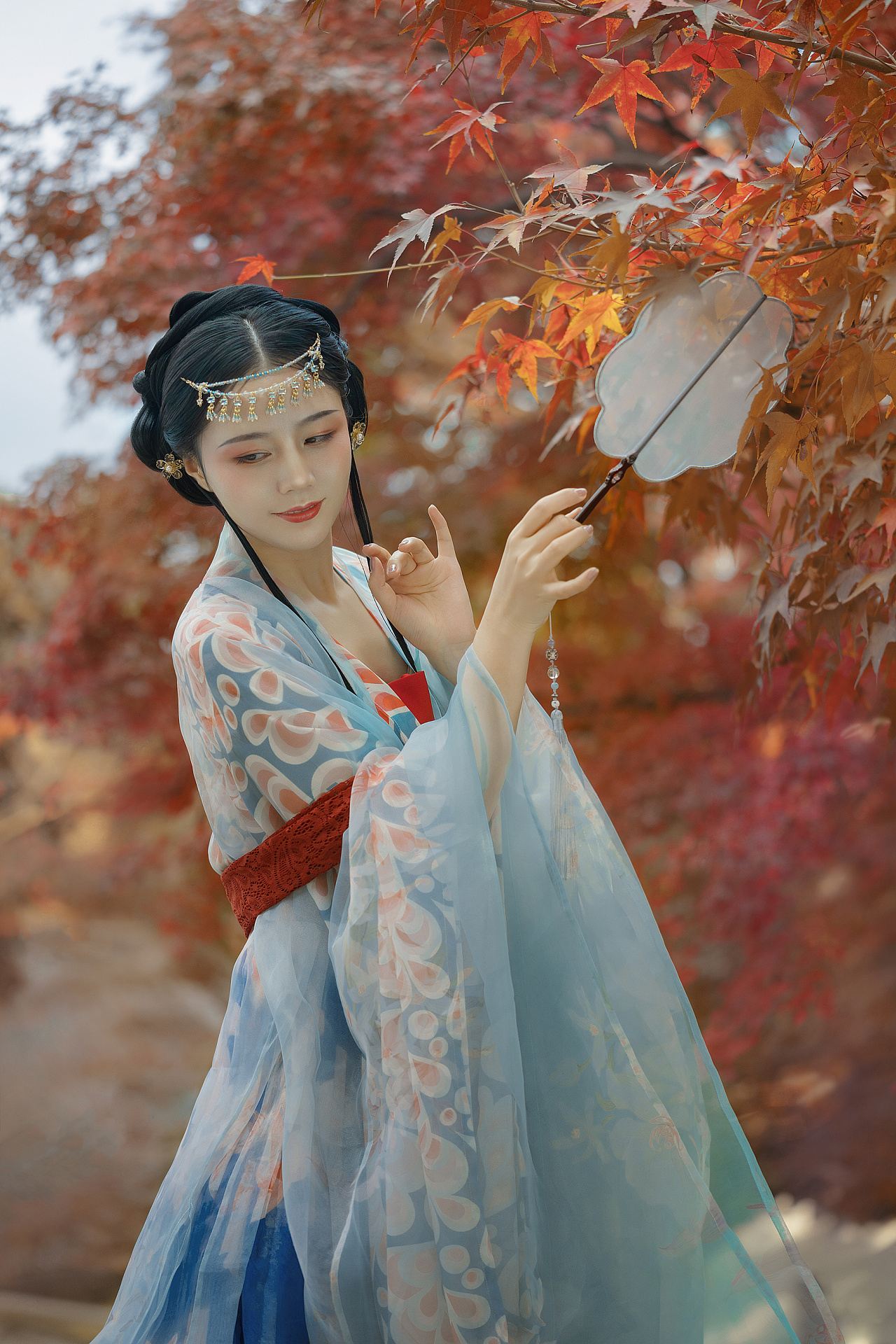 林间美人飘逸古装唯美古风图片