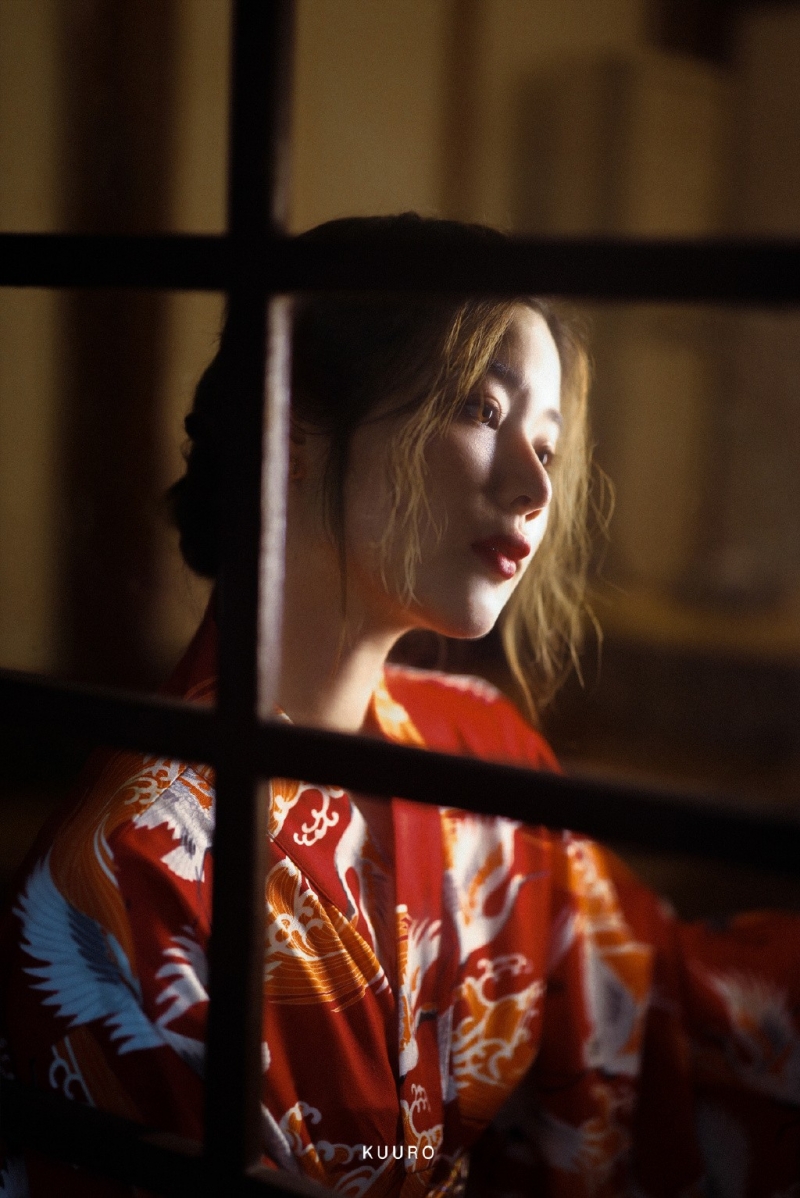 日系和服美女侧脸完美漂亮图片