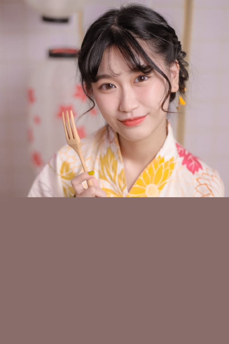 笑靥如花的和服美人唯美图片