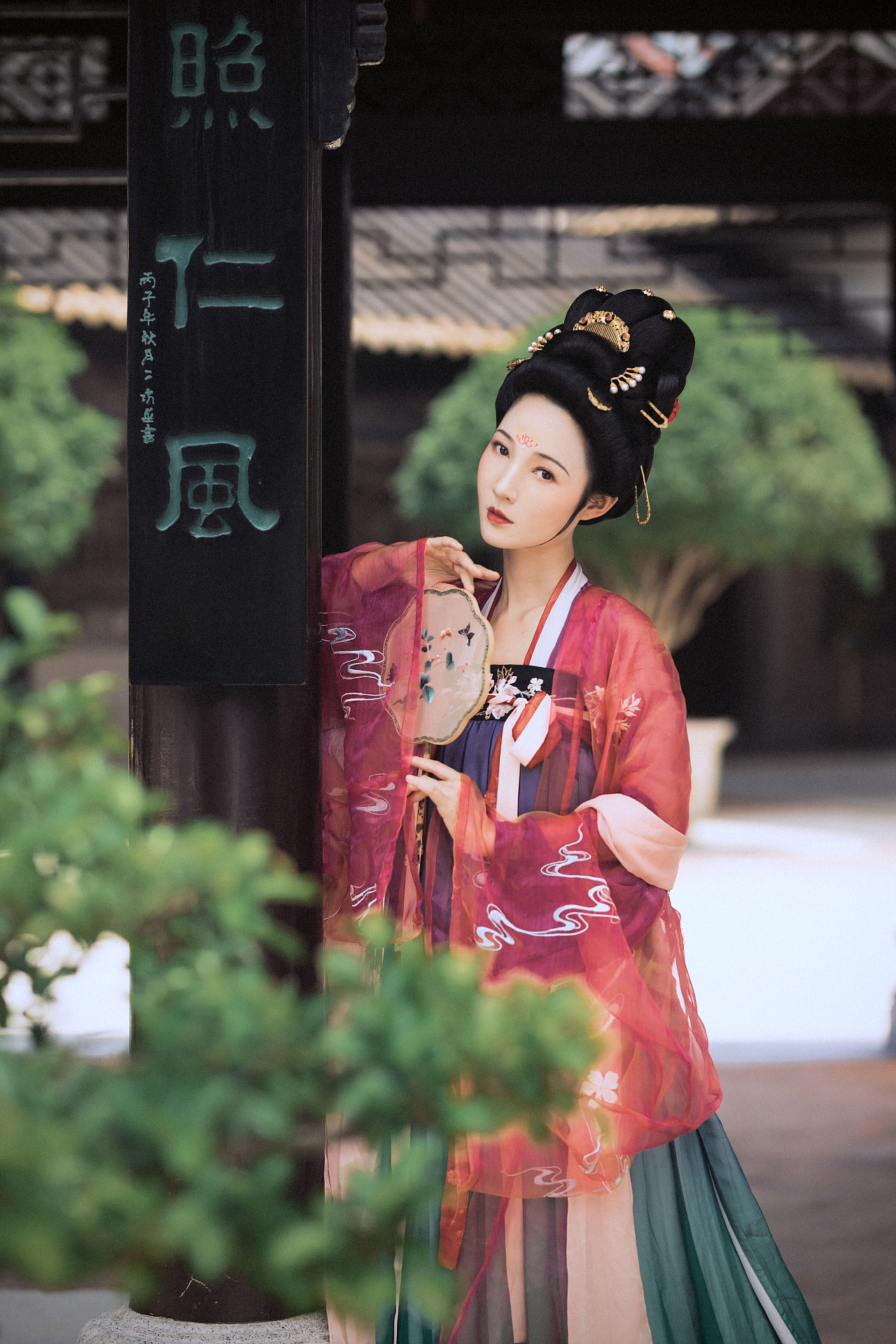 唐朝大美人古装汉服图片