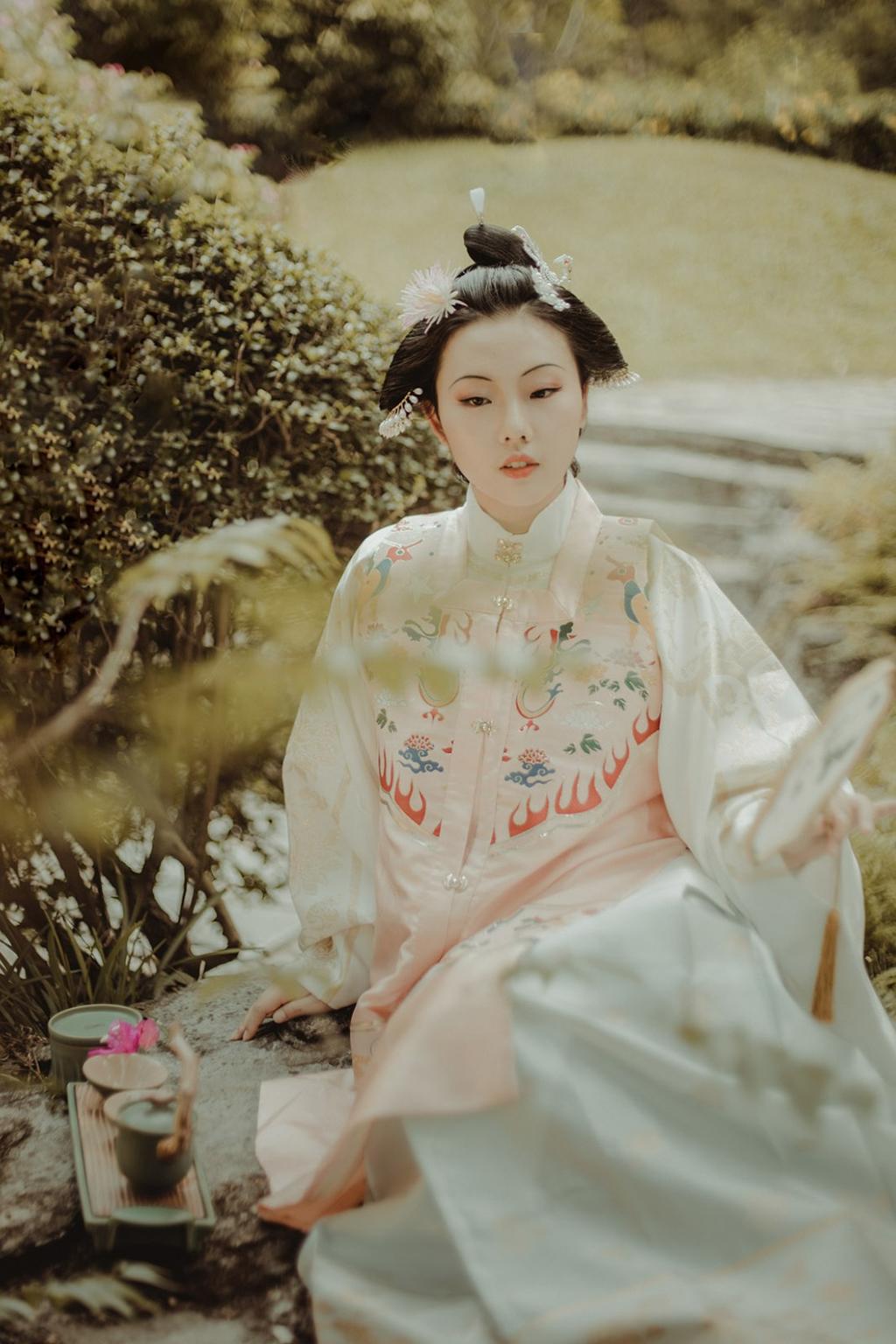 古装美人气质优雅端庄古风摄影