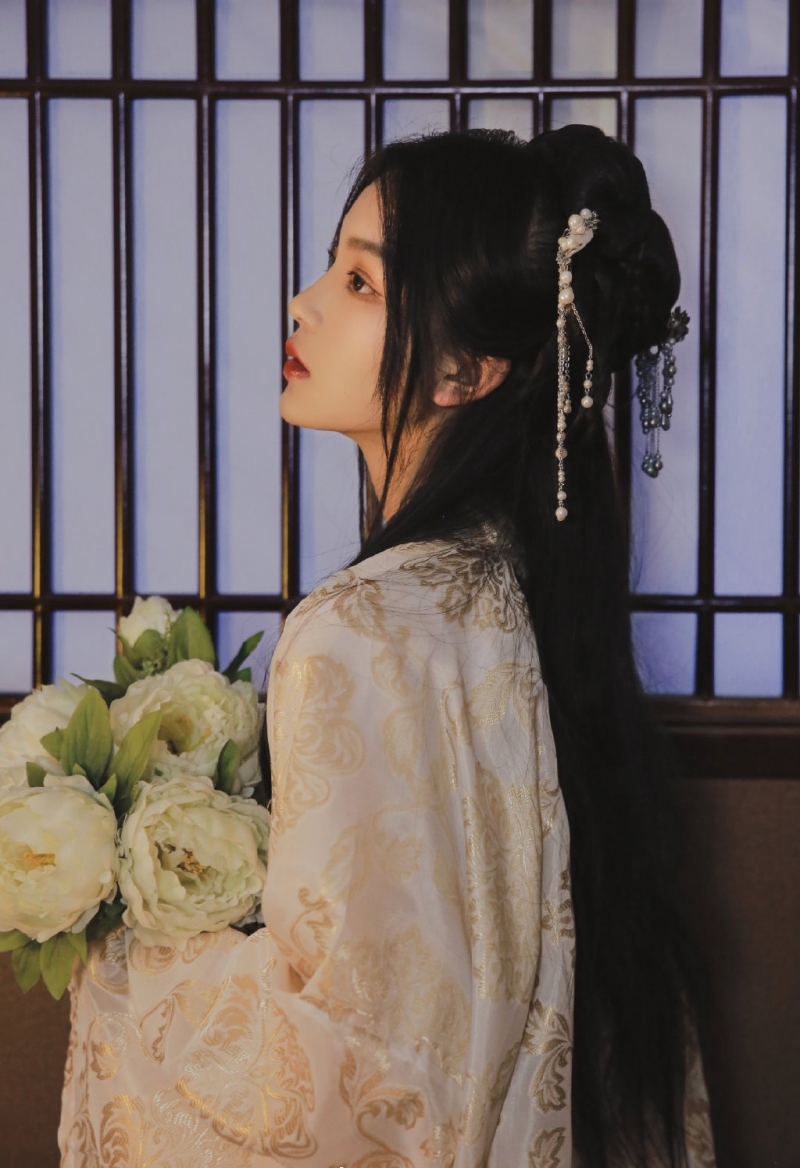 古装风韵美女温婉漂亮古风摄影