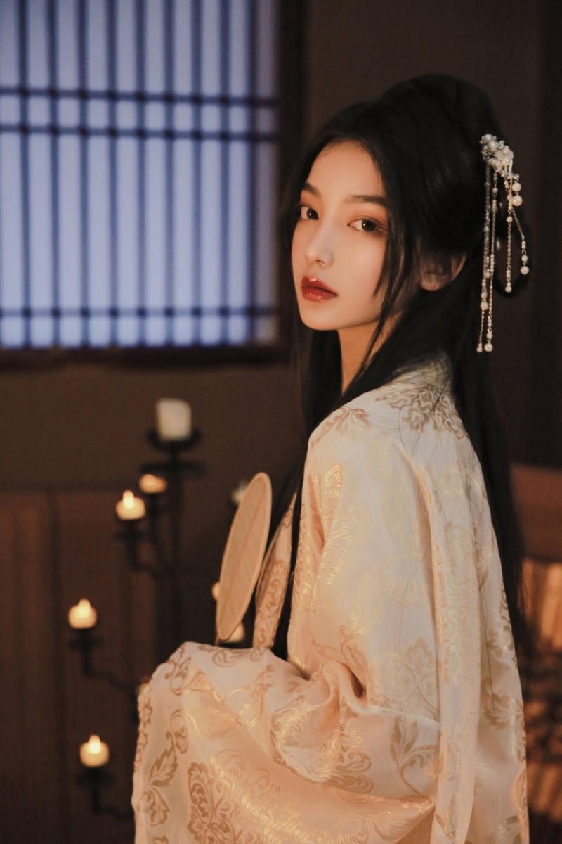 古装风韵美女温婉漂亮古风摄影