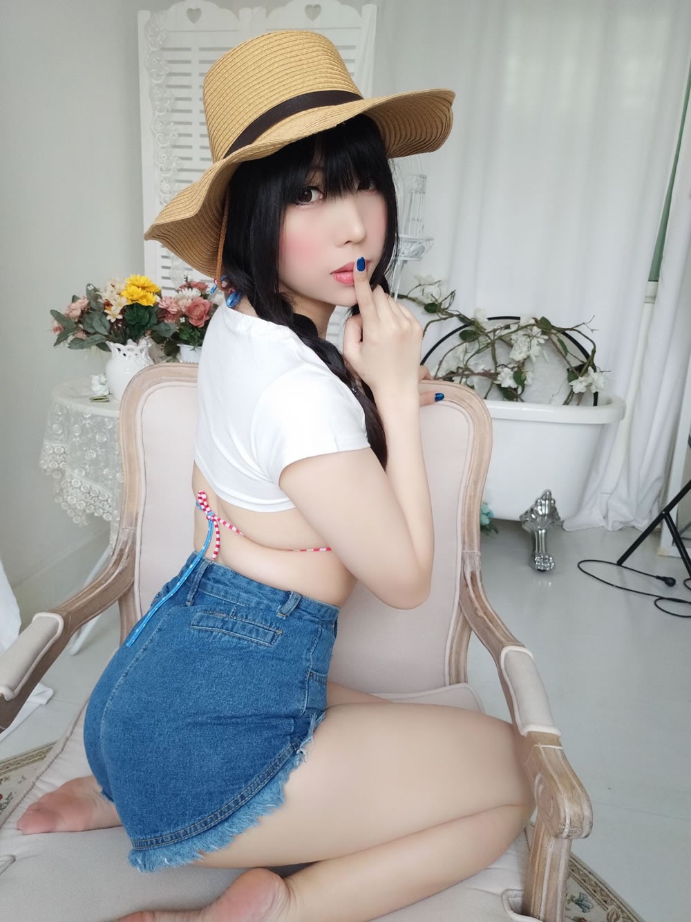 二次元美女鹿野希 《牛仔女郎》