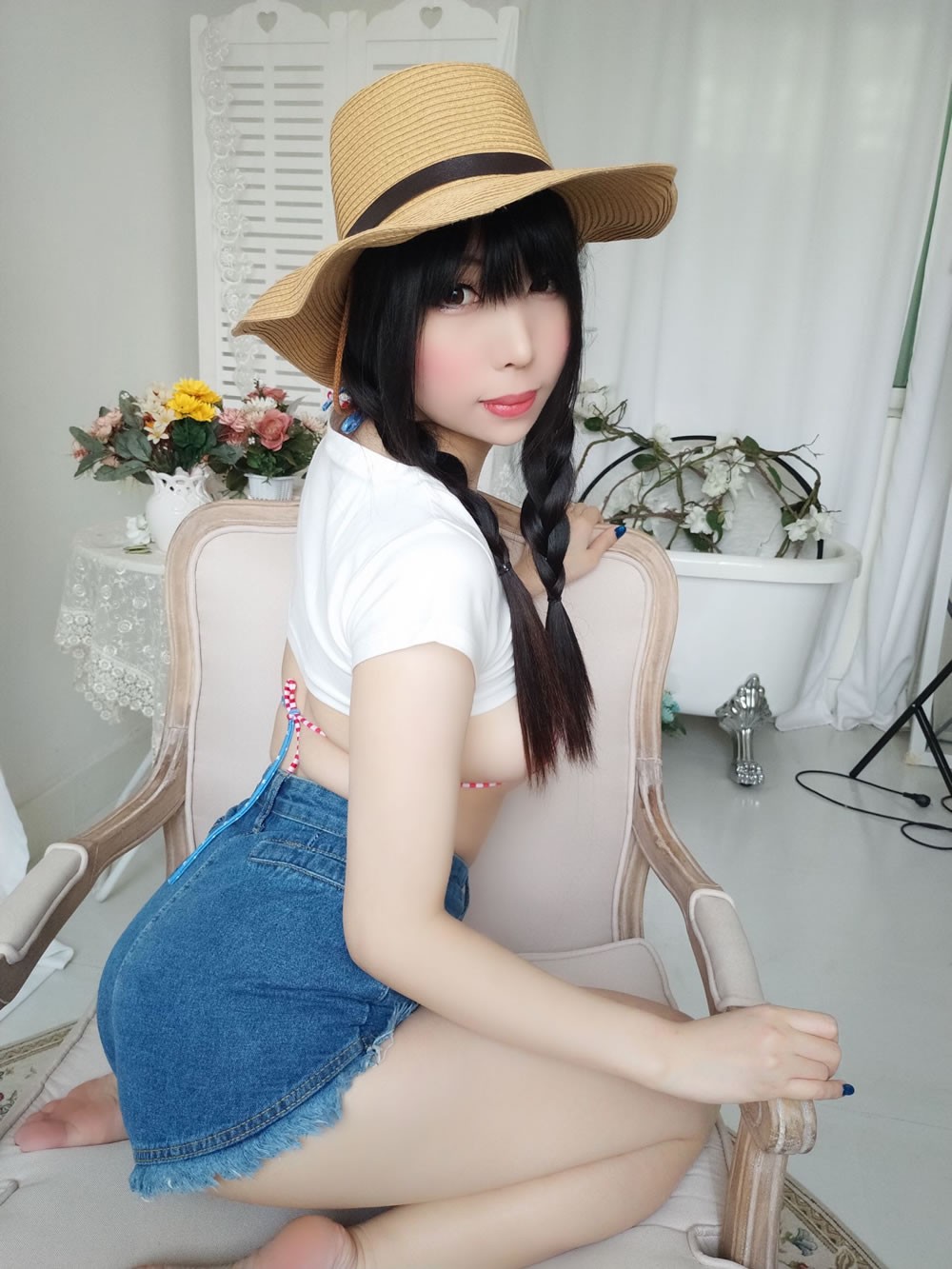 二次元美女鹿野希 《牛仔女郎》