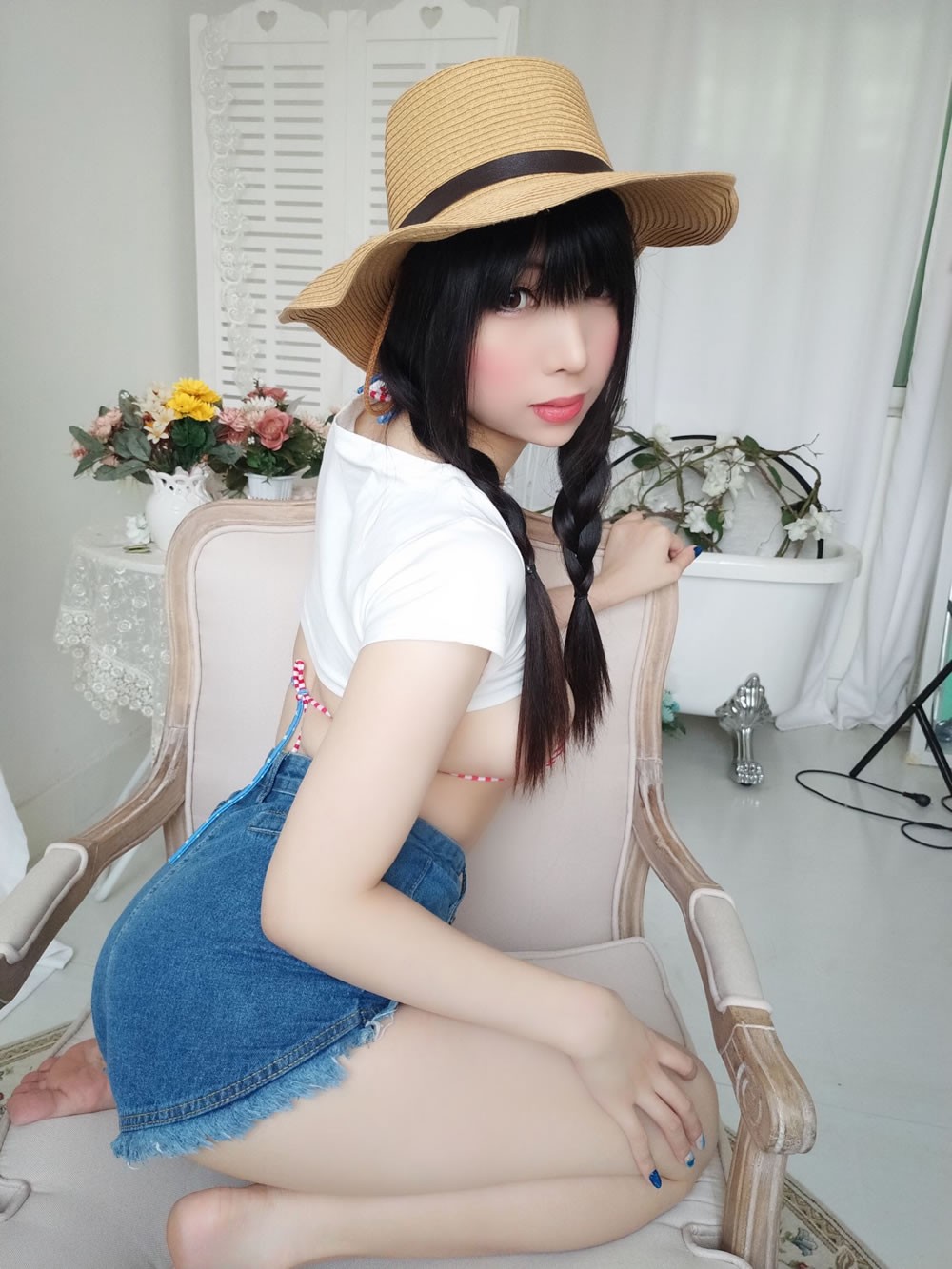 二次元美女鹿野希 《牛仔女郎》