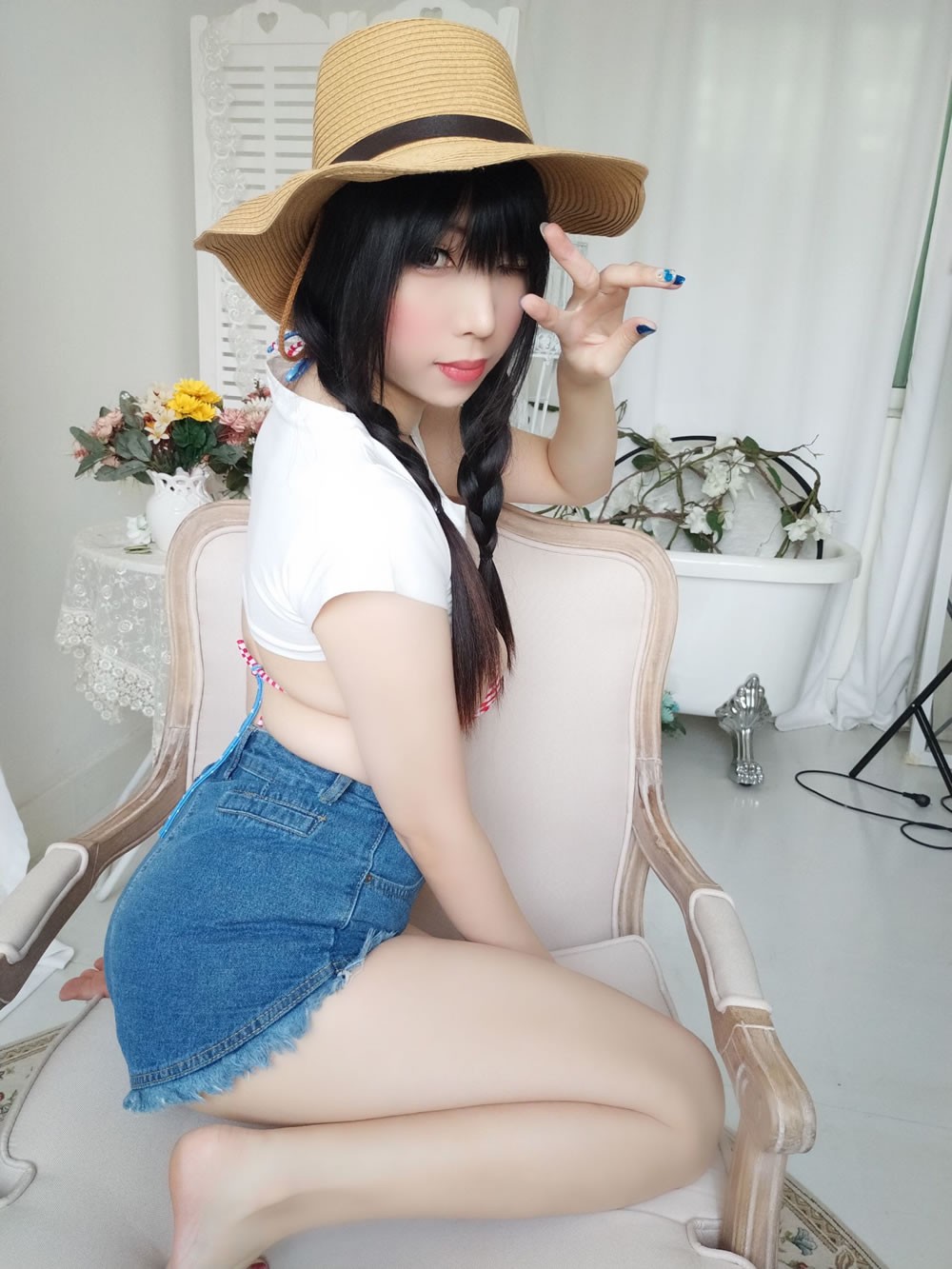 二次元美女鹿野希 《牛仔女郎》