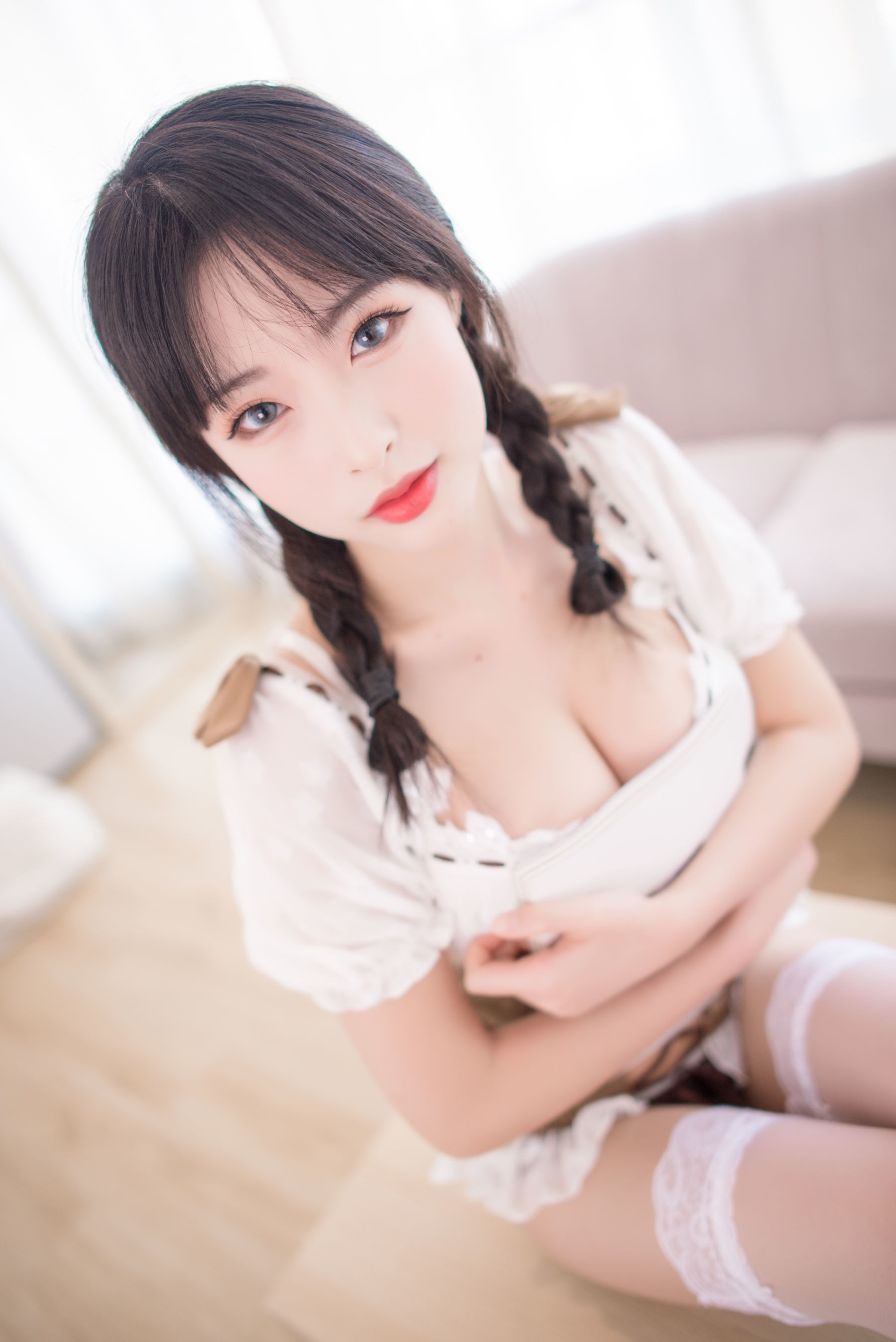 [美女Coser] 清水由乃 《73家复古欧式》