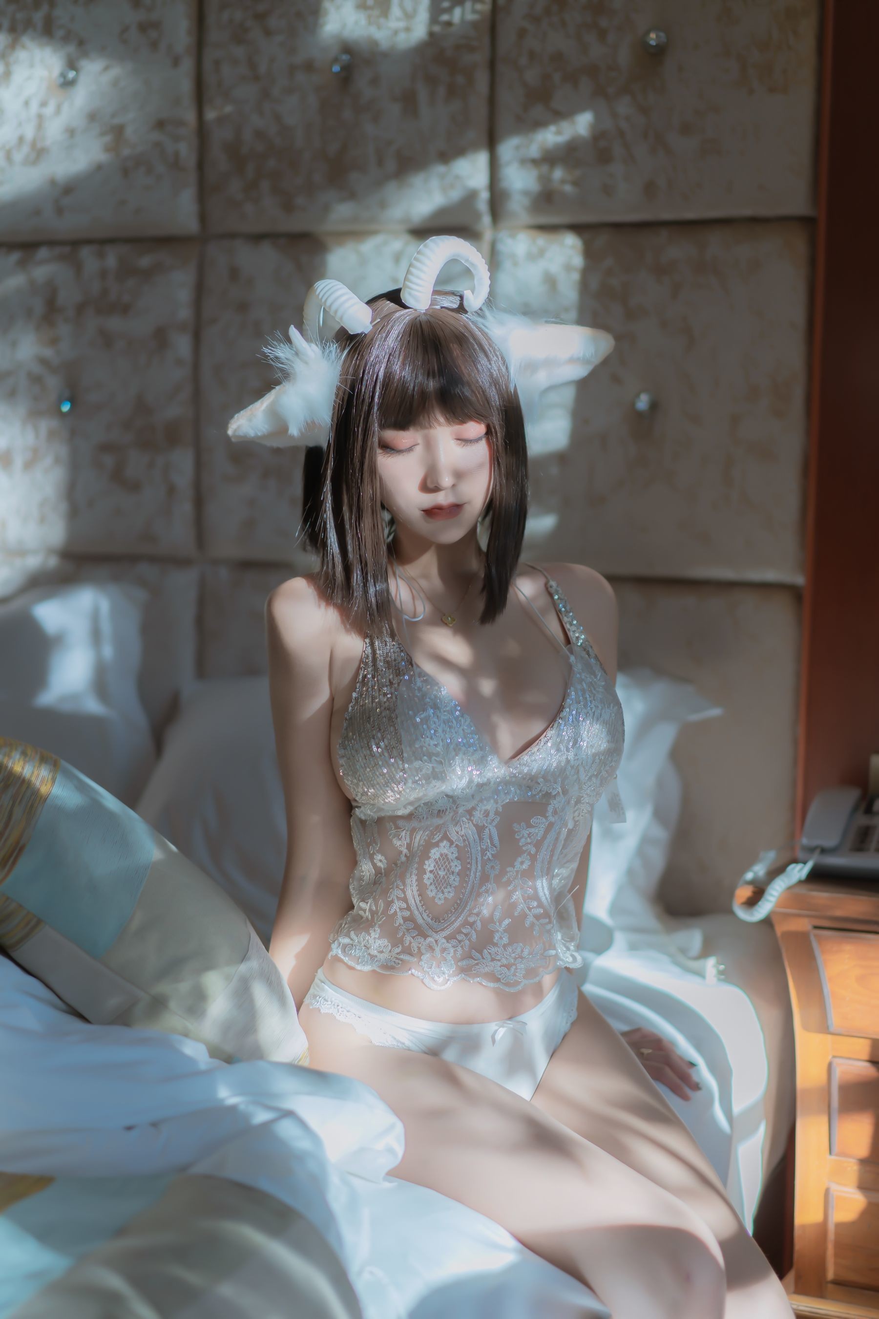 米线线sama 《喵小羊》